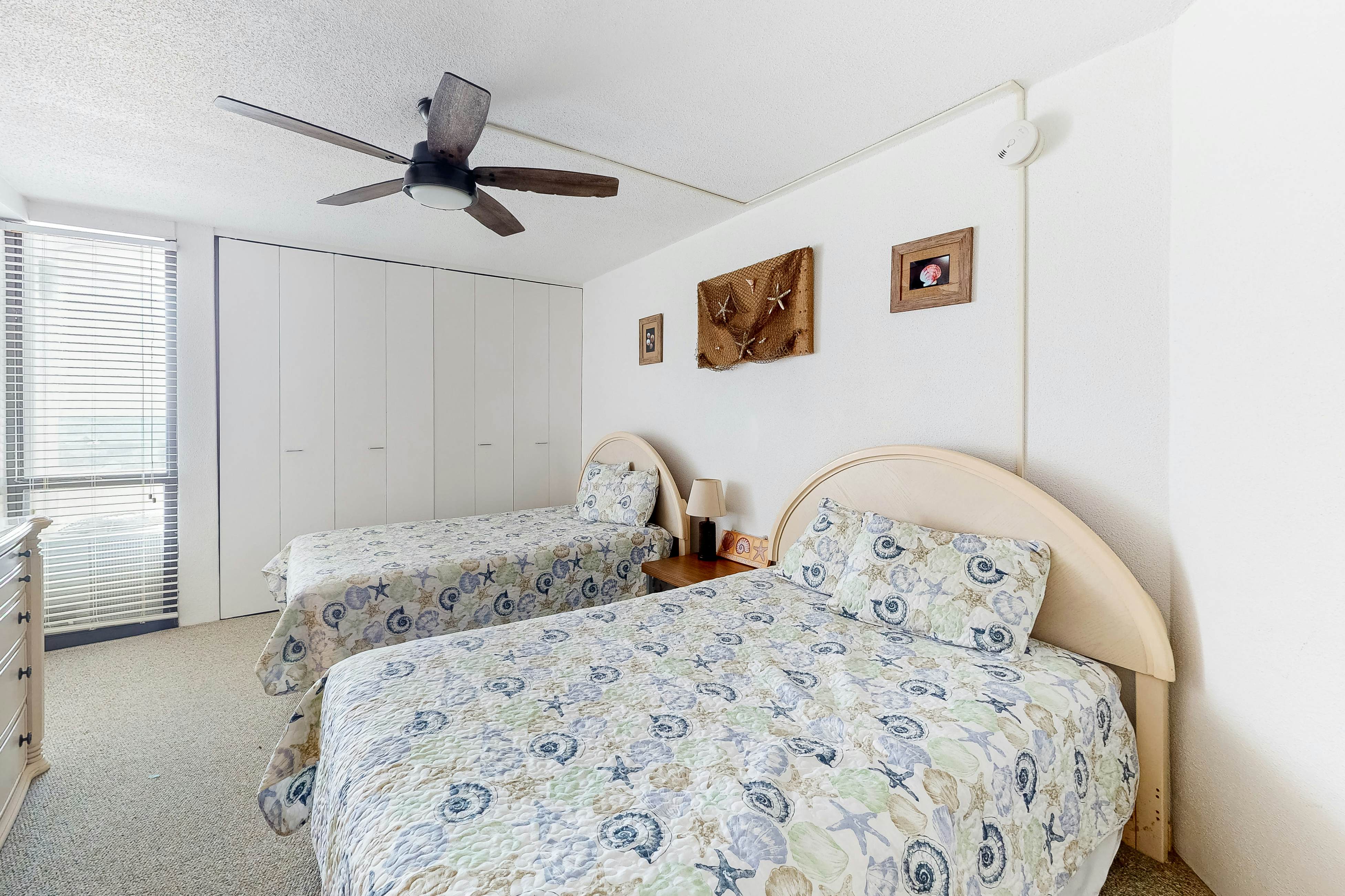 Pyramid 12J 1 BD Ocean City, MD Vacation Rental Vacasa