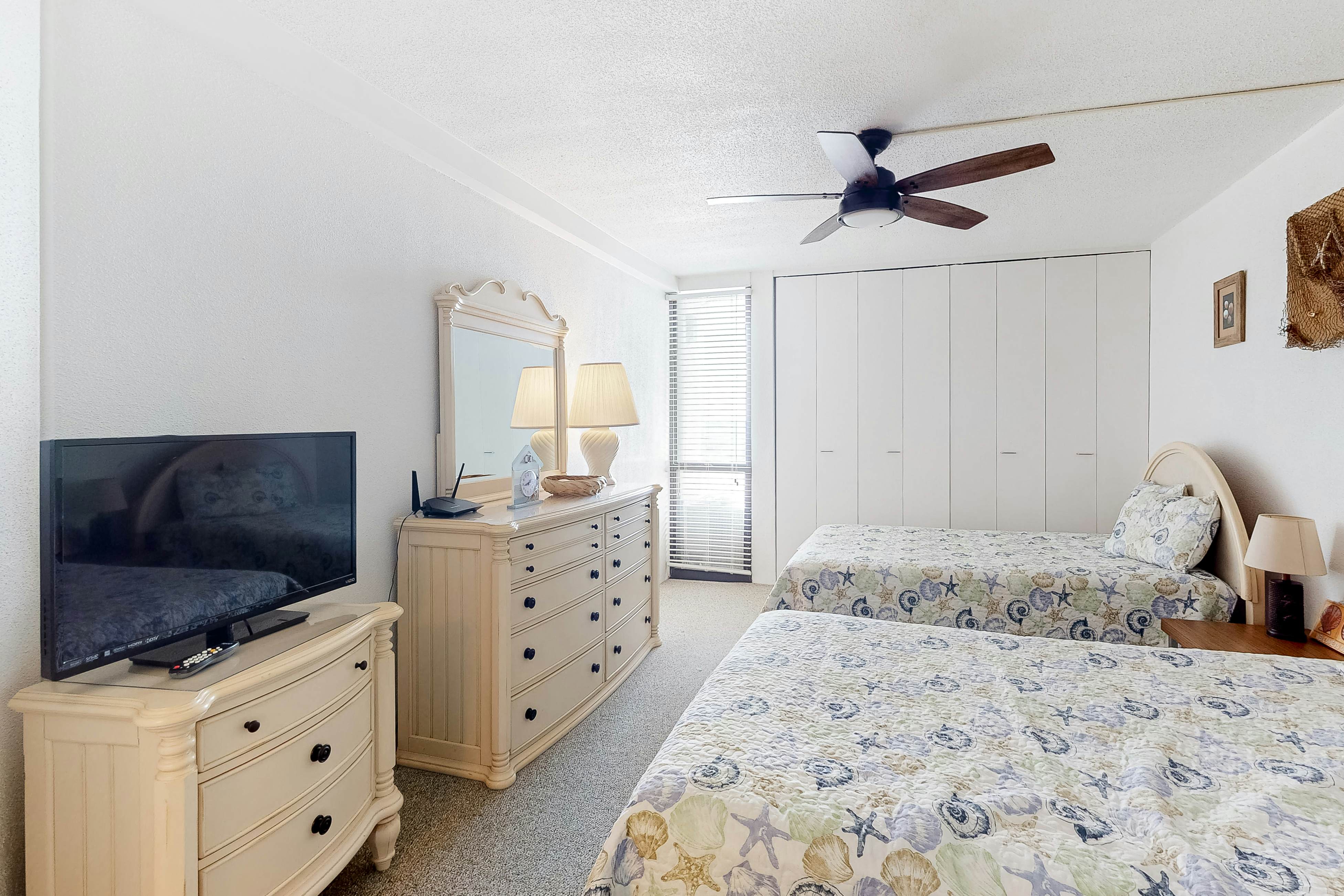 Pyramid 12J 1 BD Ocean City, MD Vacation Rental Vacasa