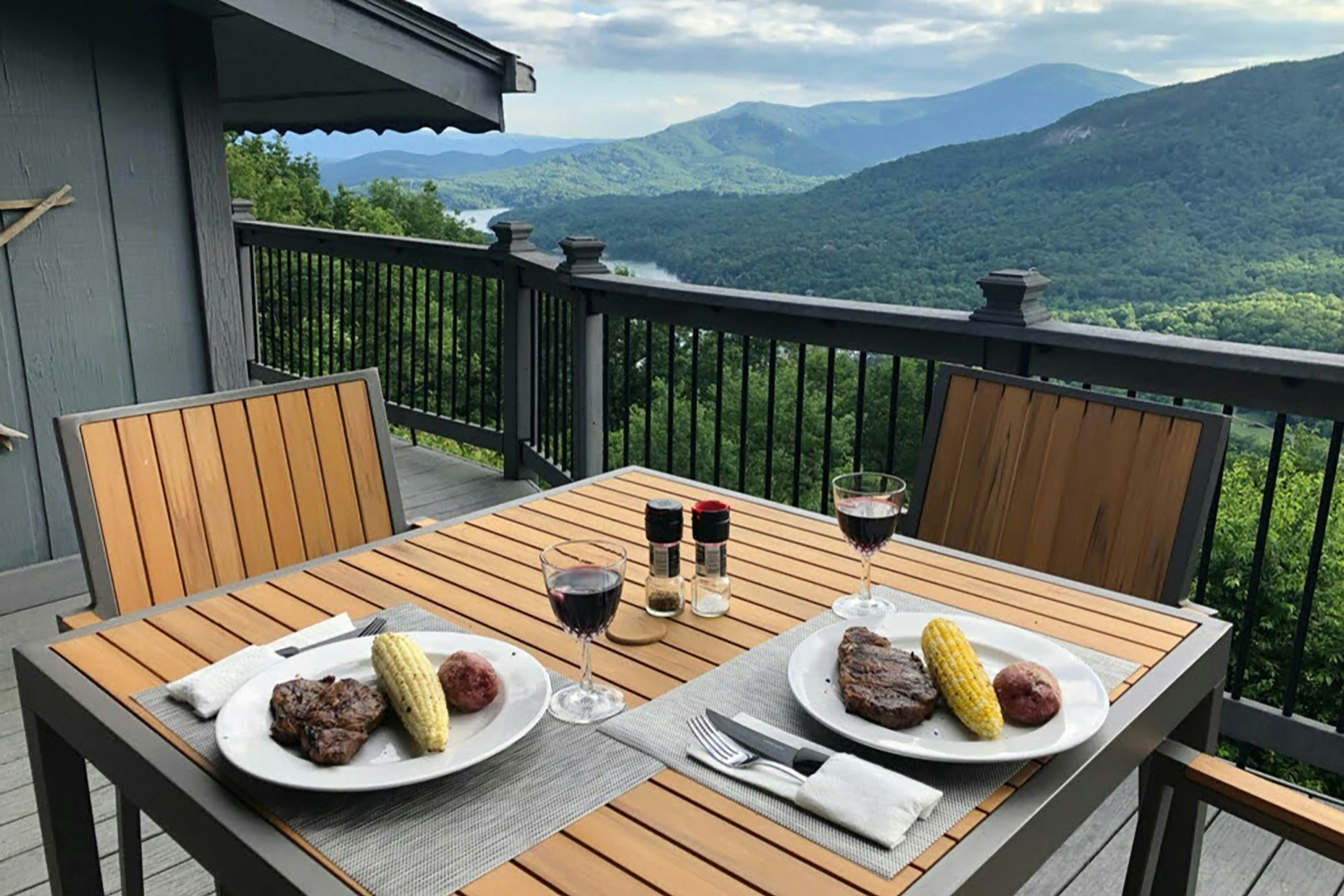 Youngs Mountain Hideaway