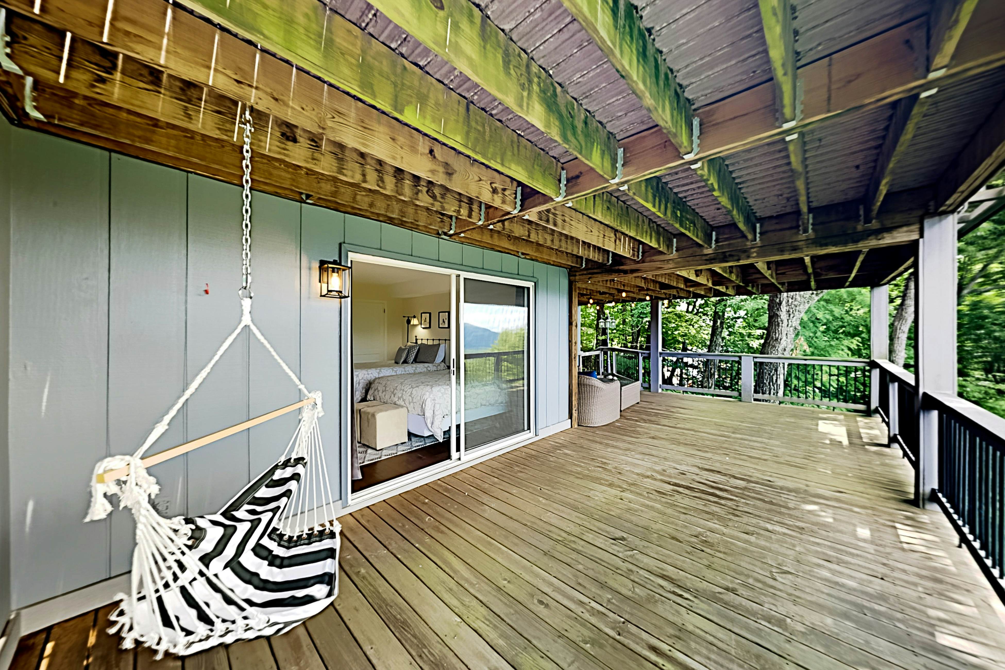 Youngs Mountain Hideaway