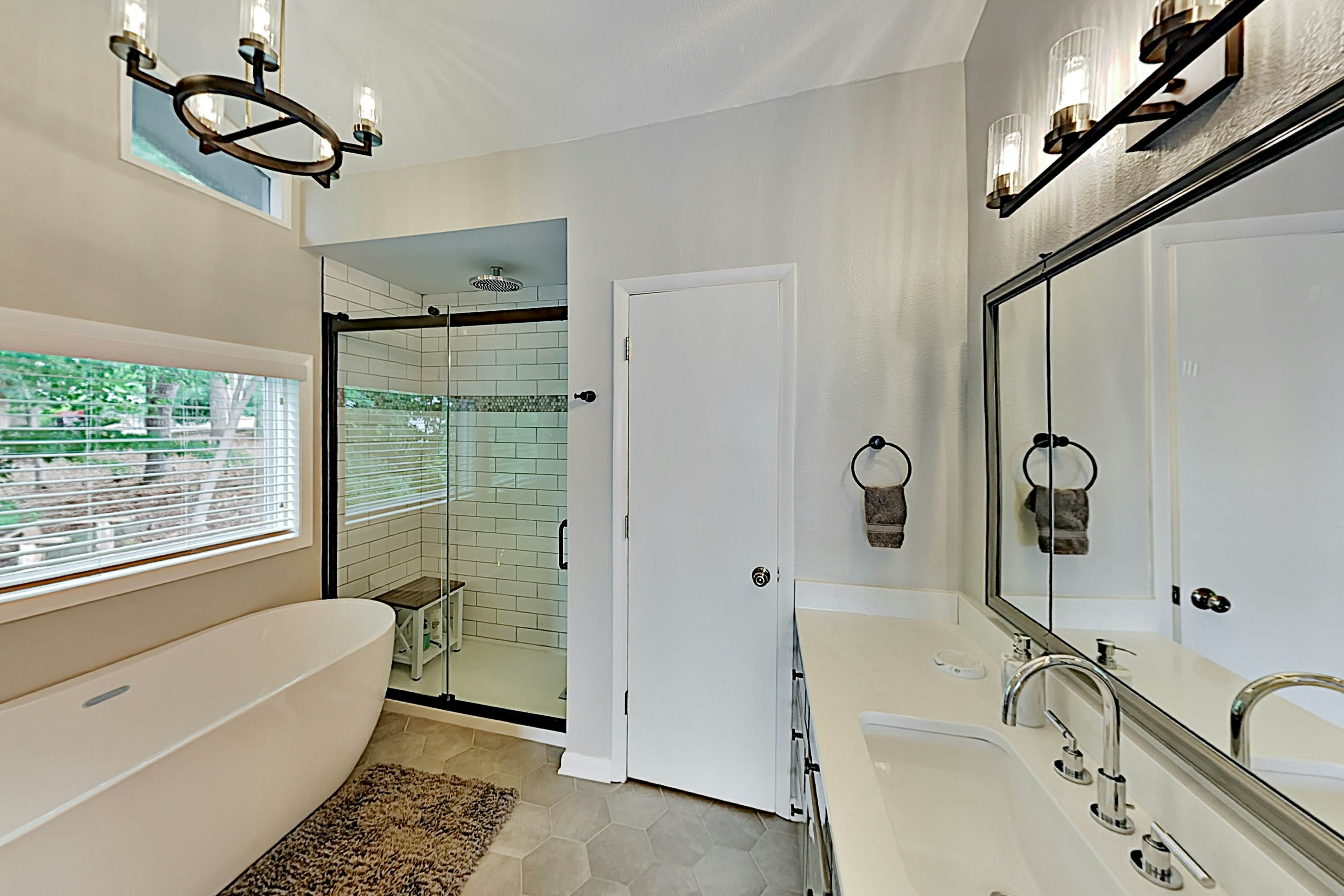 Youngs Mountain Hideaway