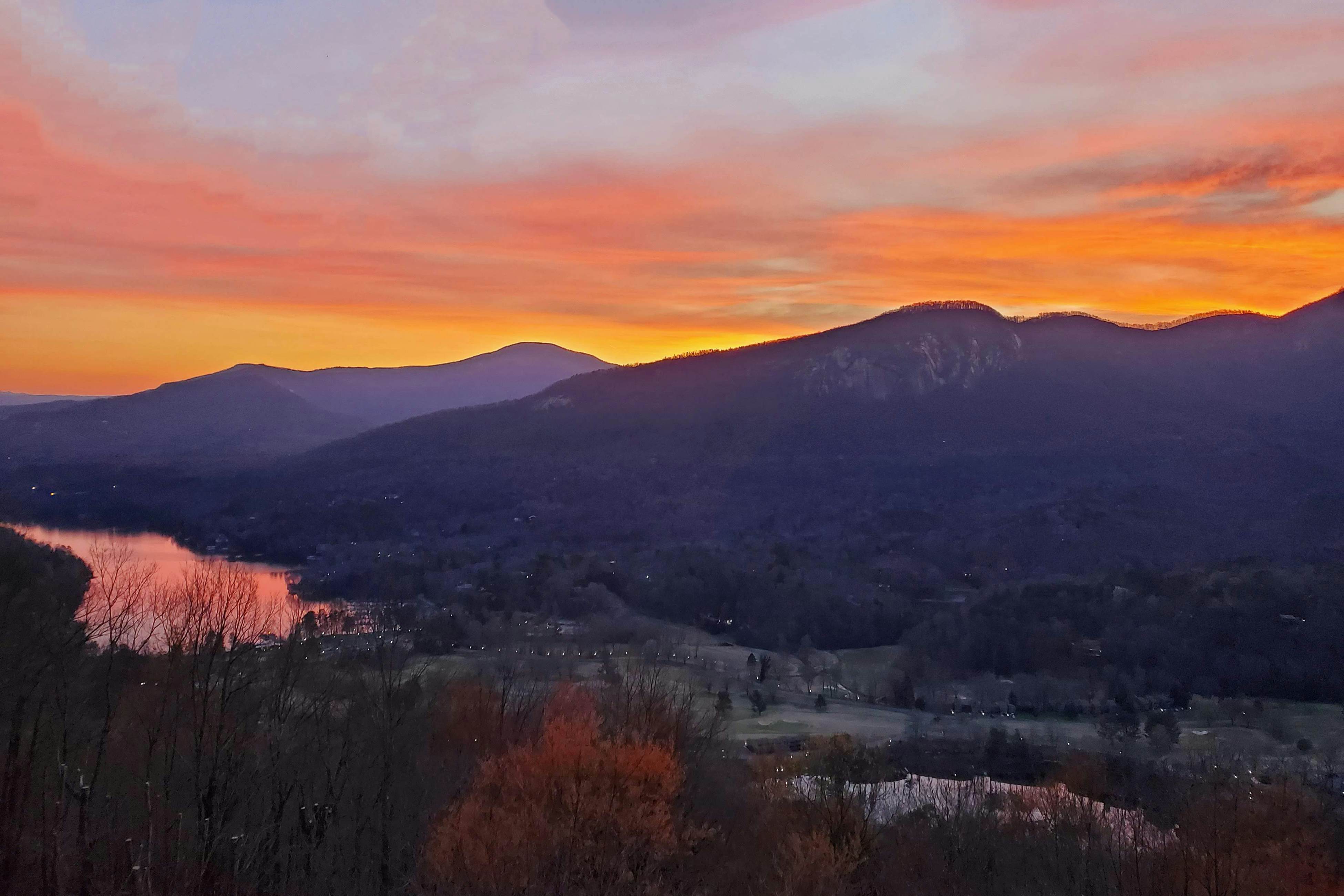 Youngs Mountain Hideaway