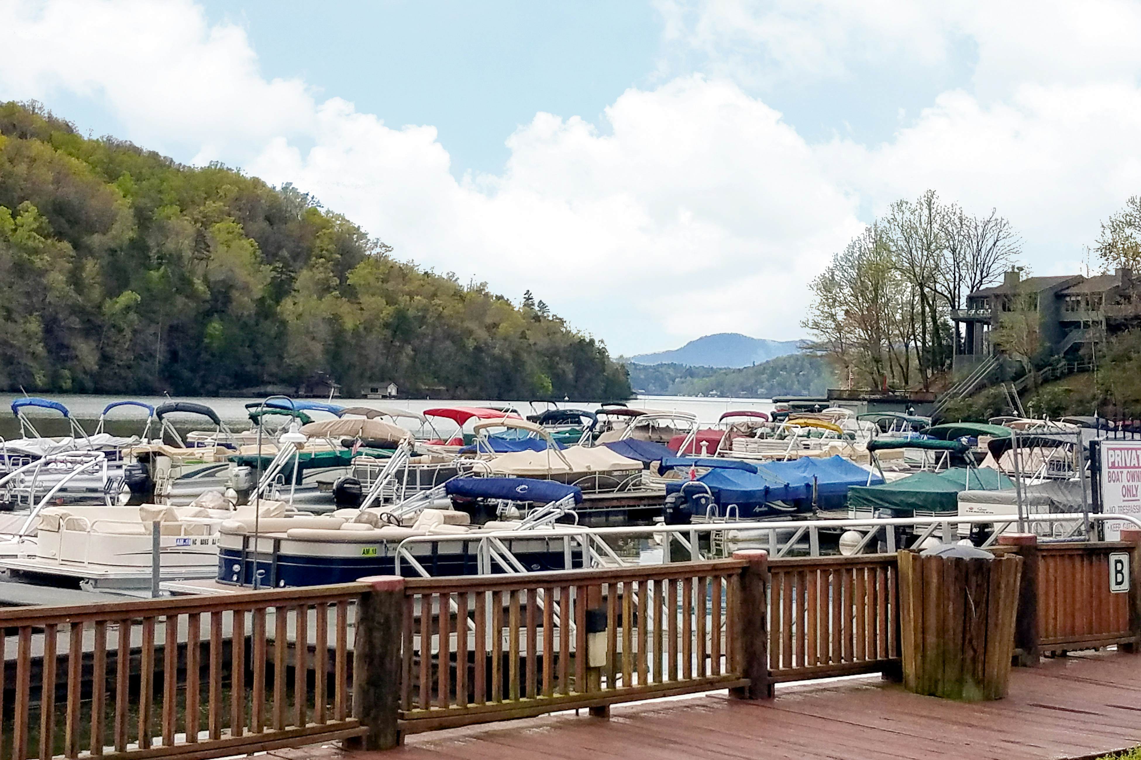 Youngs Mountain Hideaway