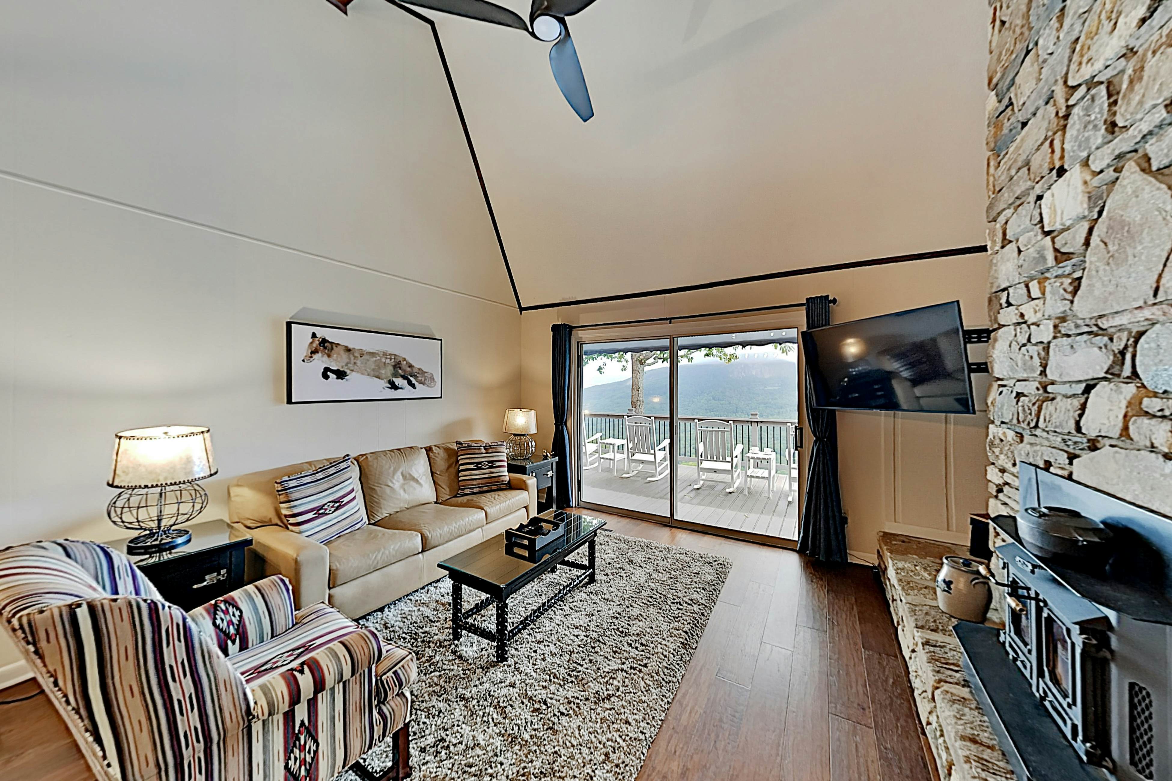 Youngs Mountain Hideaway