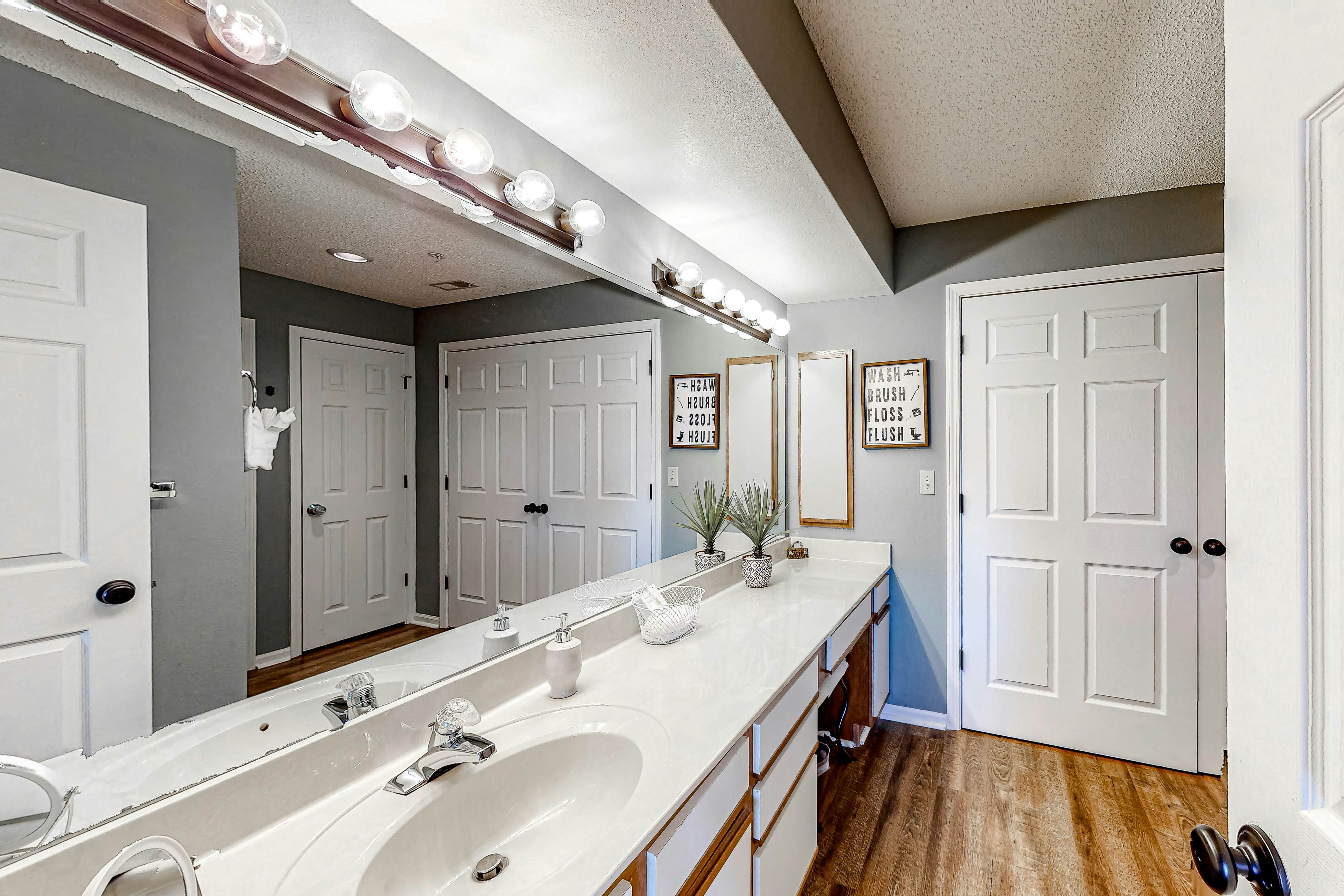 Thousand Hills - Family Getaway