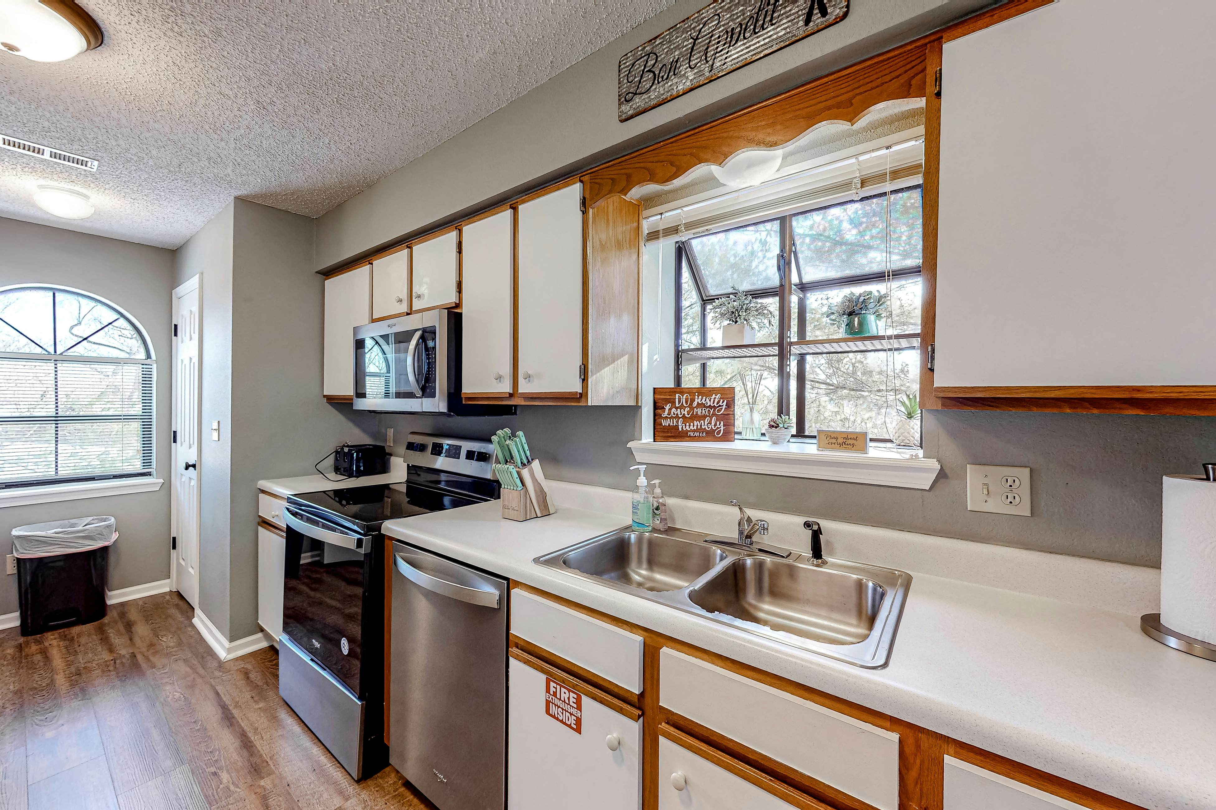 Thousand Hills - Family Getaway