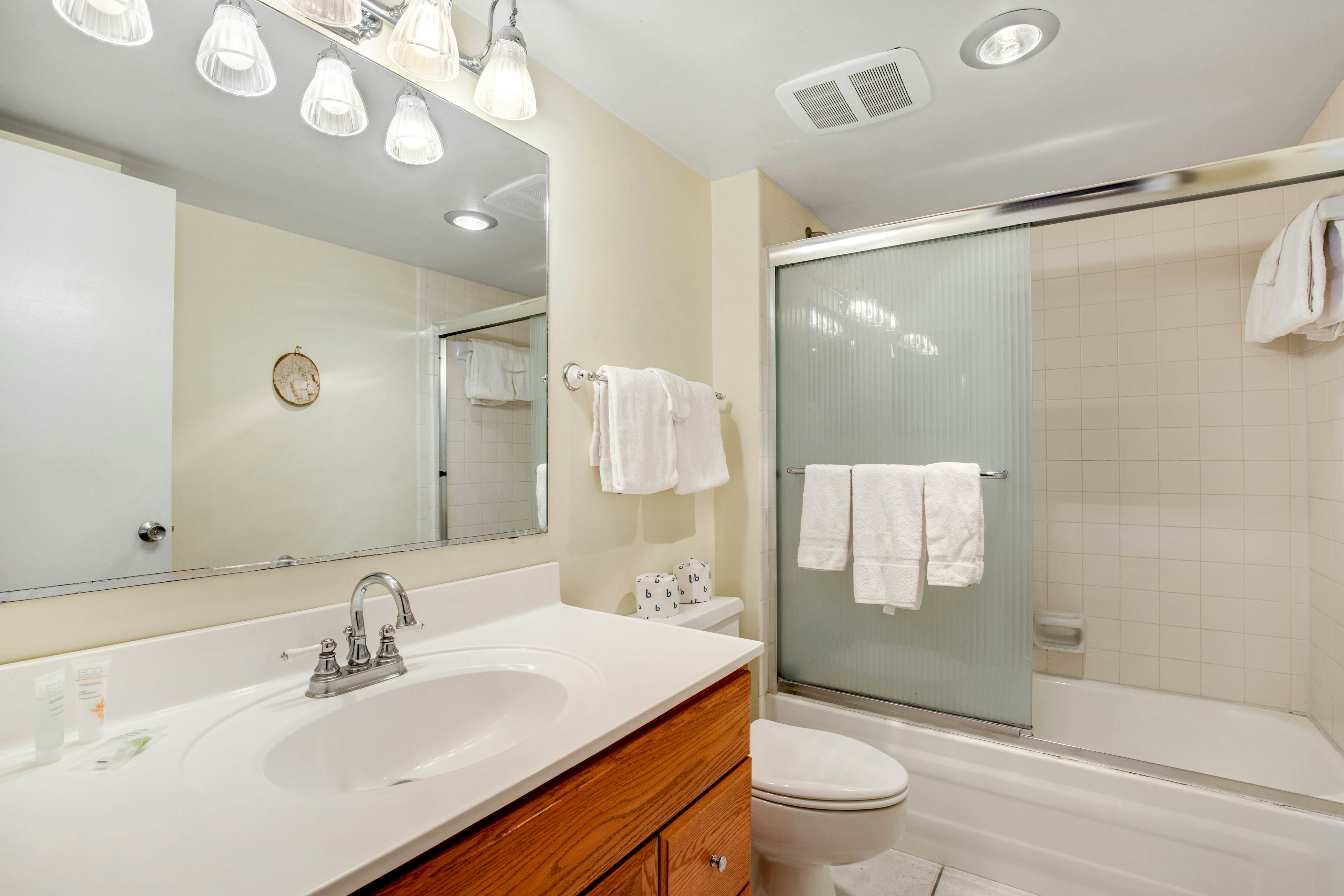 Sea Colony - 1002N Edgewater House Rd