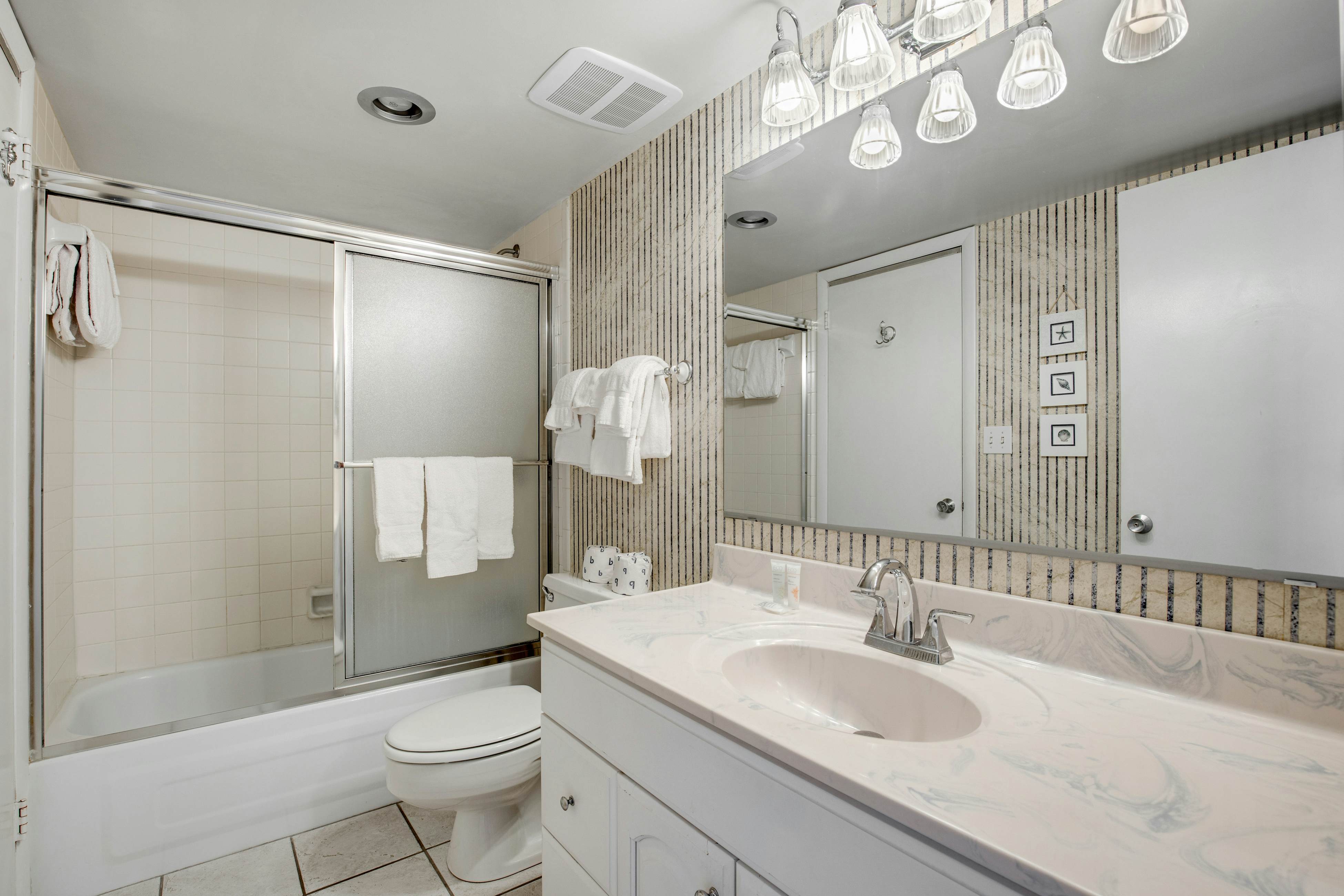 Sea Colony - 1002N Edgewater House Rd