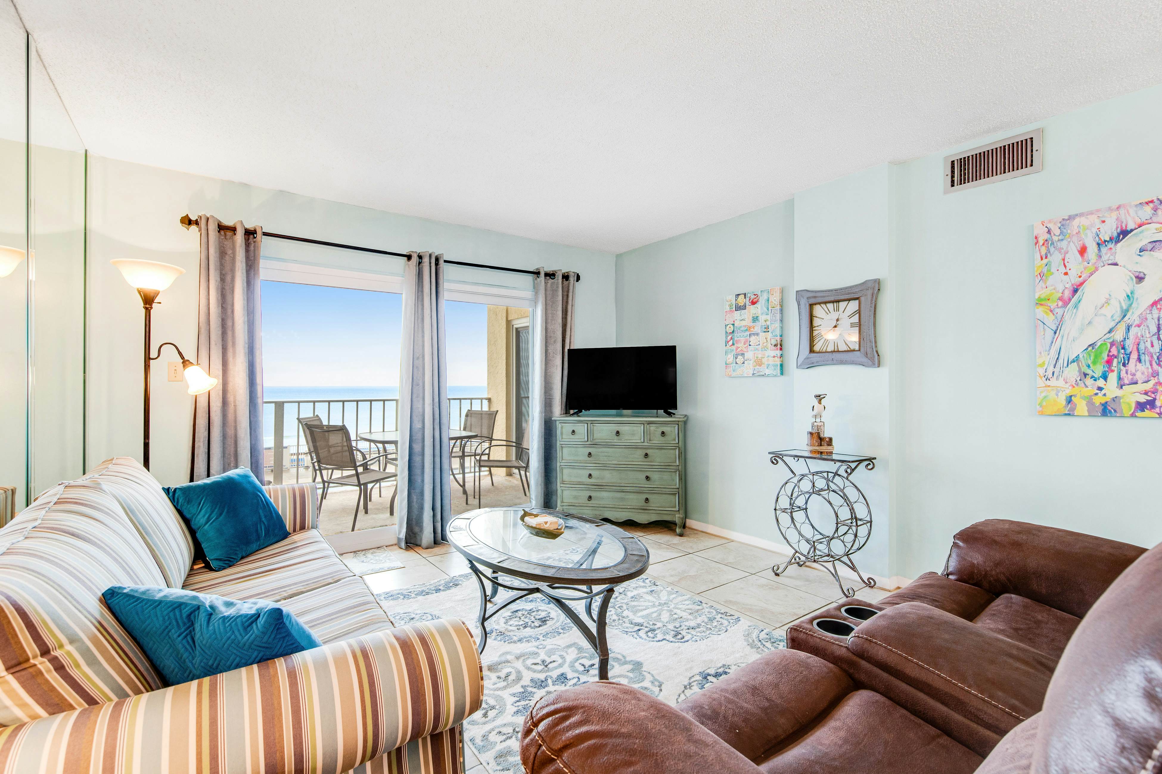 Regency Towers Rentals | Panama City Beach | Vacasa