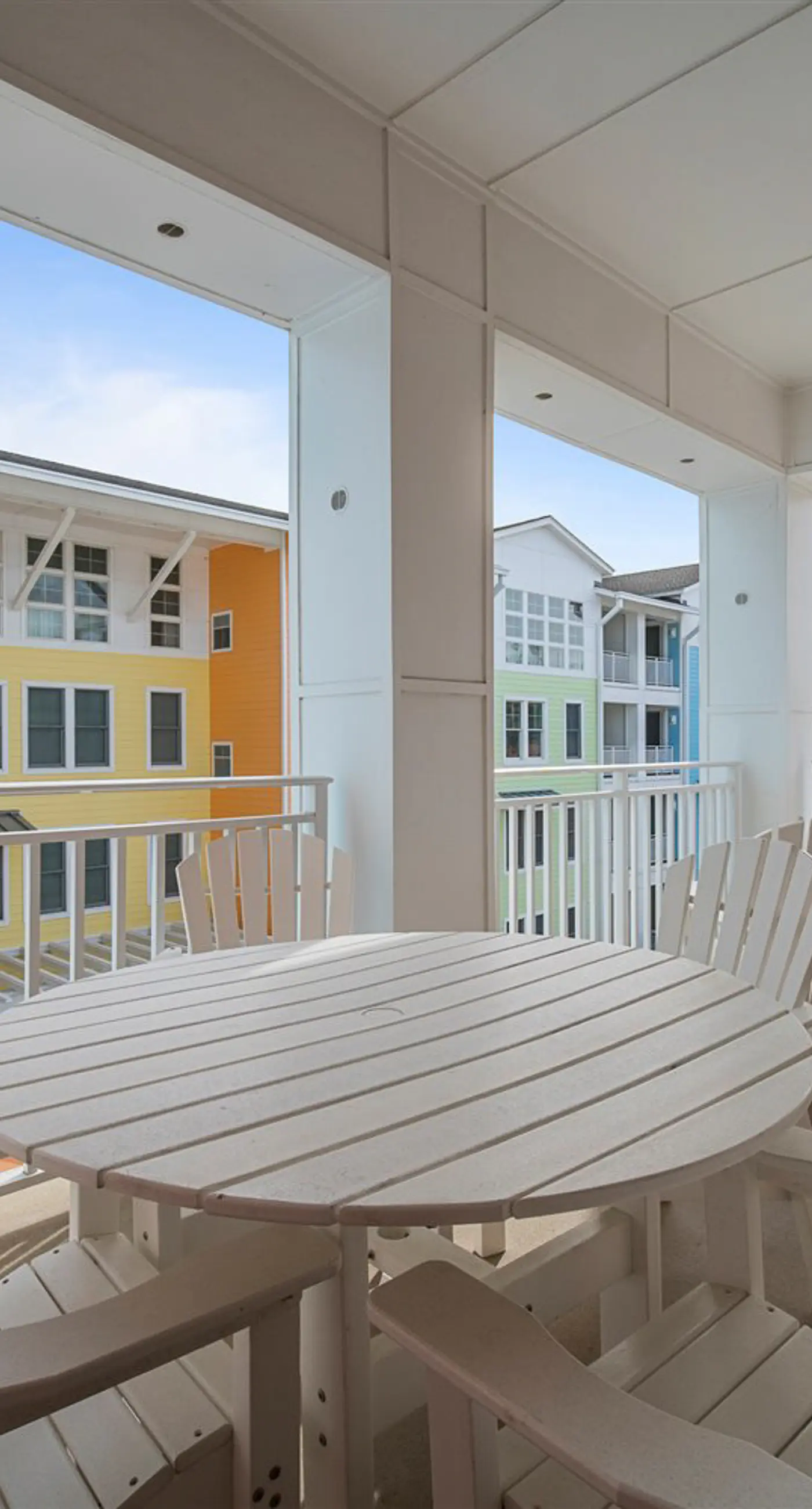 The Sanctuary - No Worries 304B