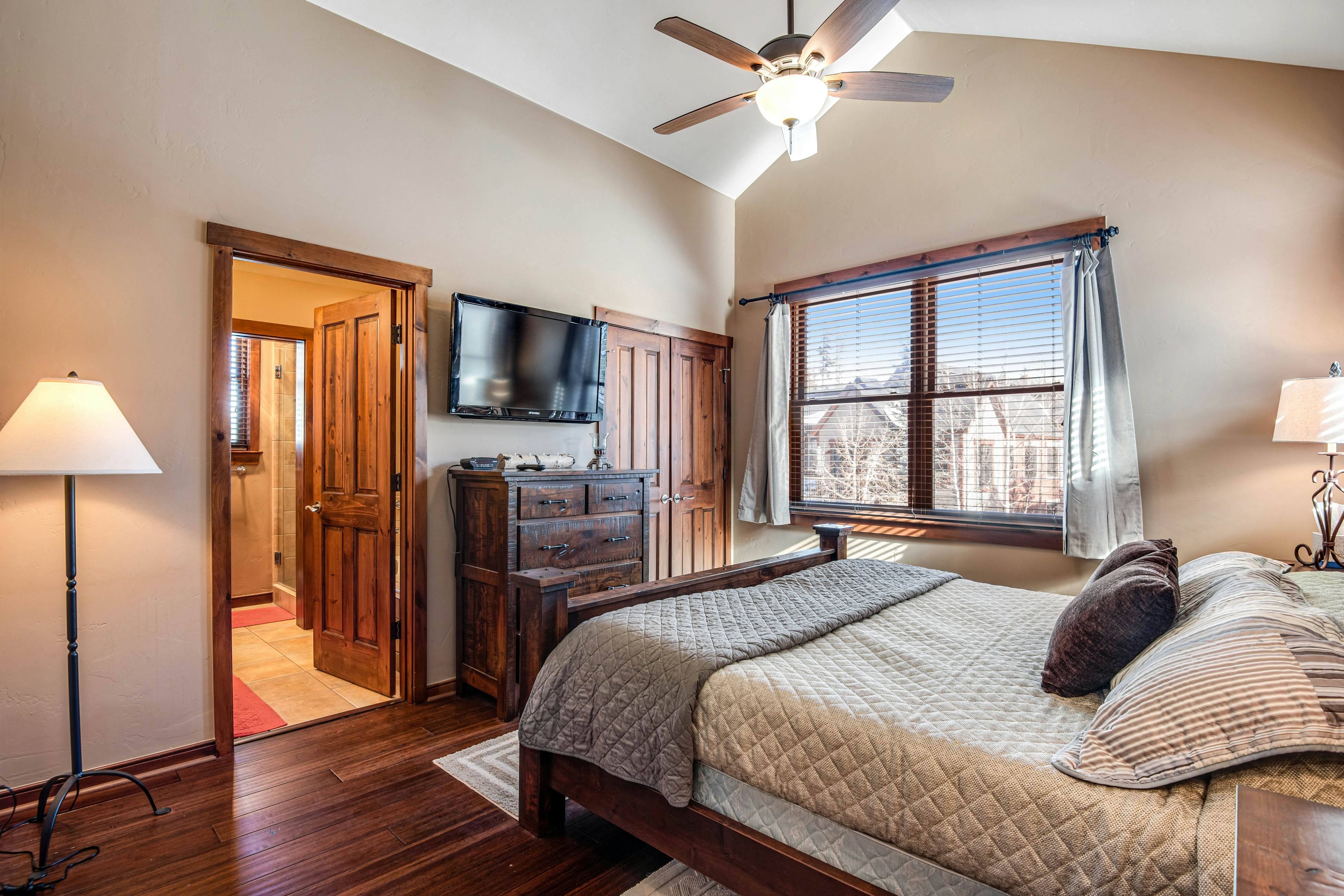 Main Street Junction #27