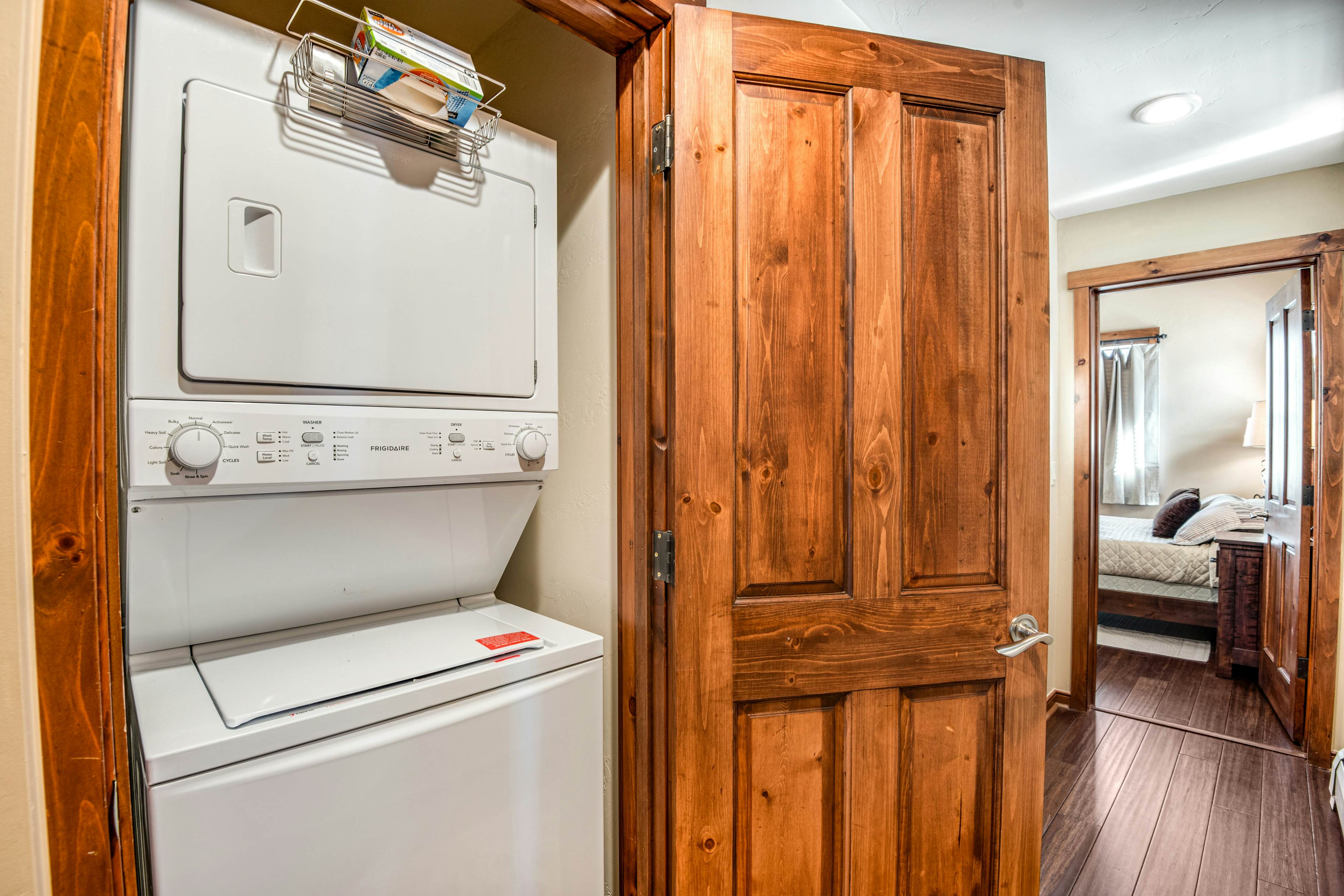 Main Street Junction #27