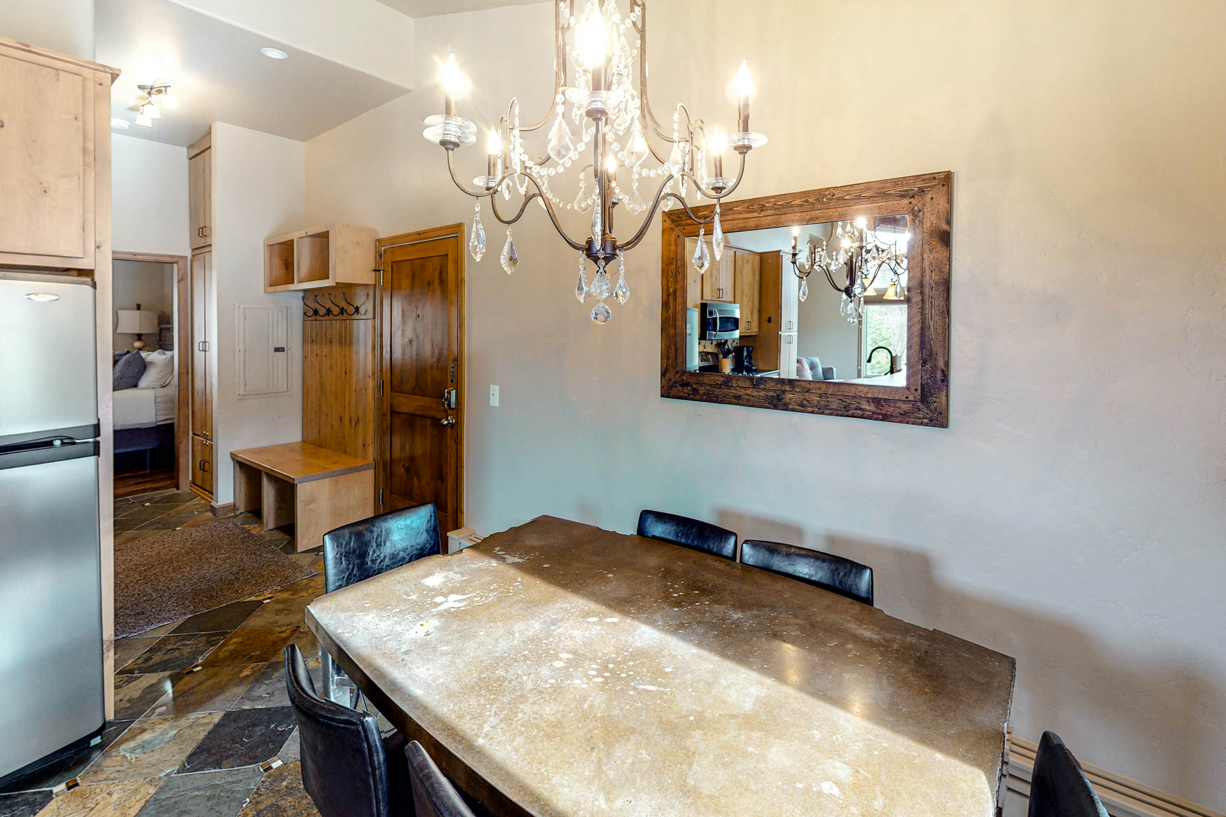 Snowmass Village 19E