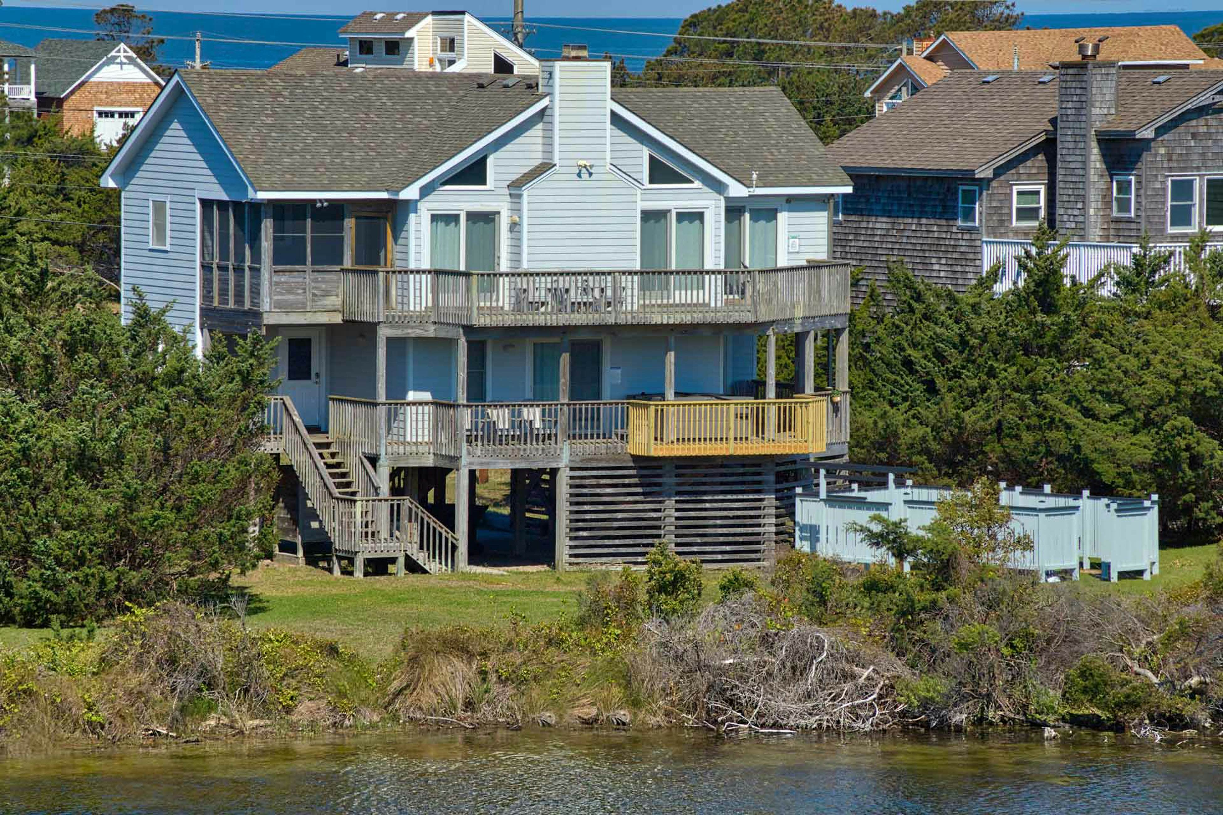 Sundancer 185 4 BD Waves, NC Vacation Rental Vacasa