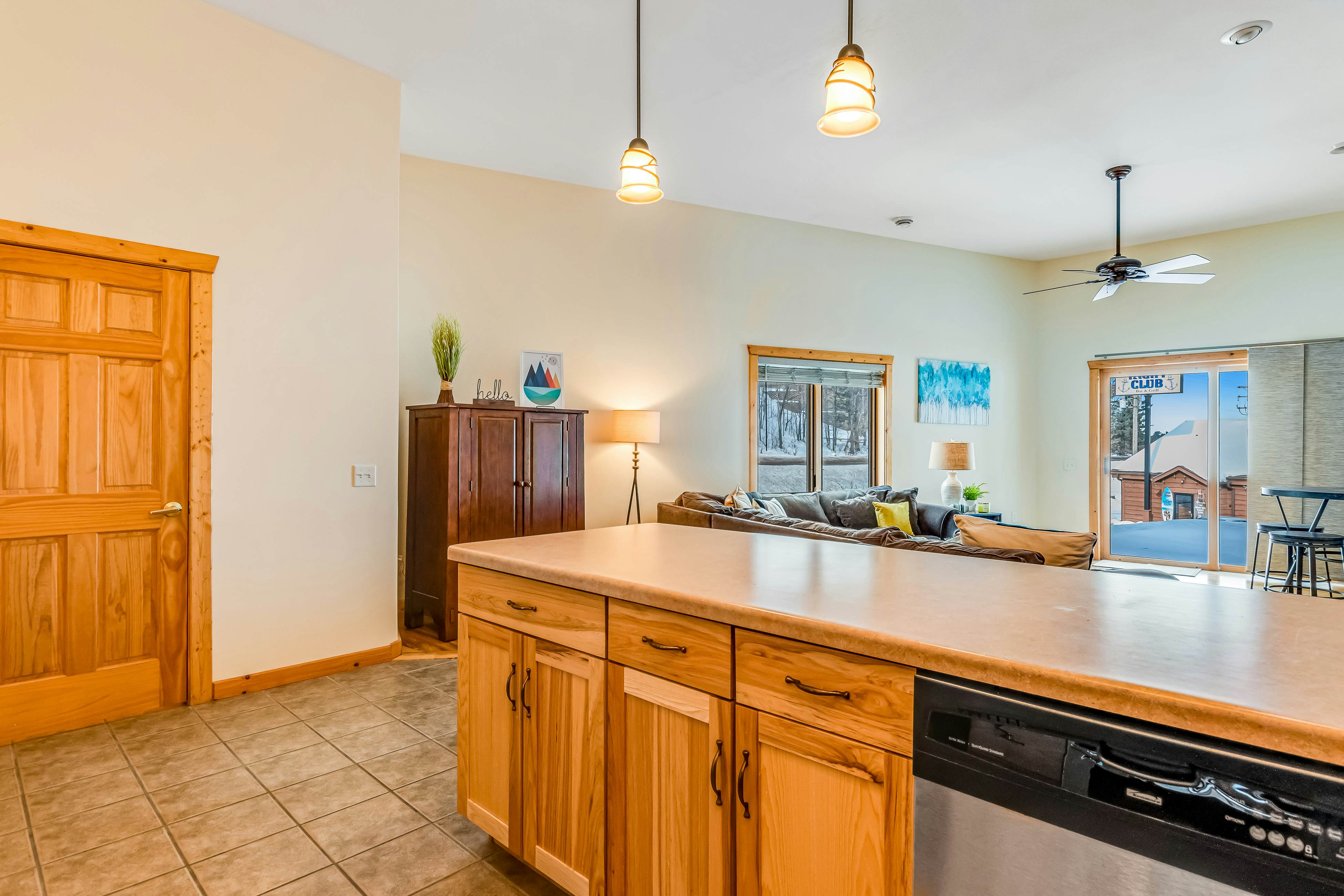 Lake Minocqua Lakeview 2 BD Minocqua, WI Vacation Rental Vacasa