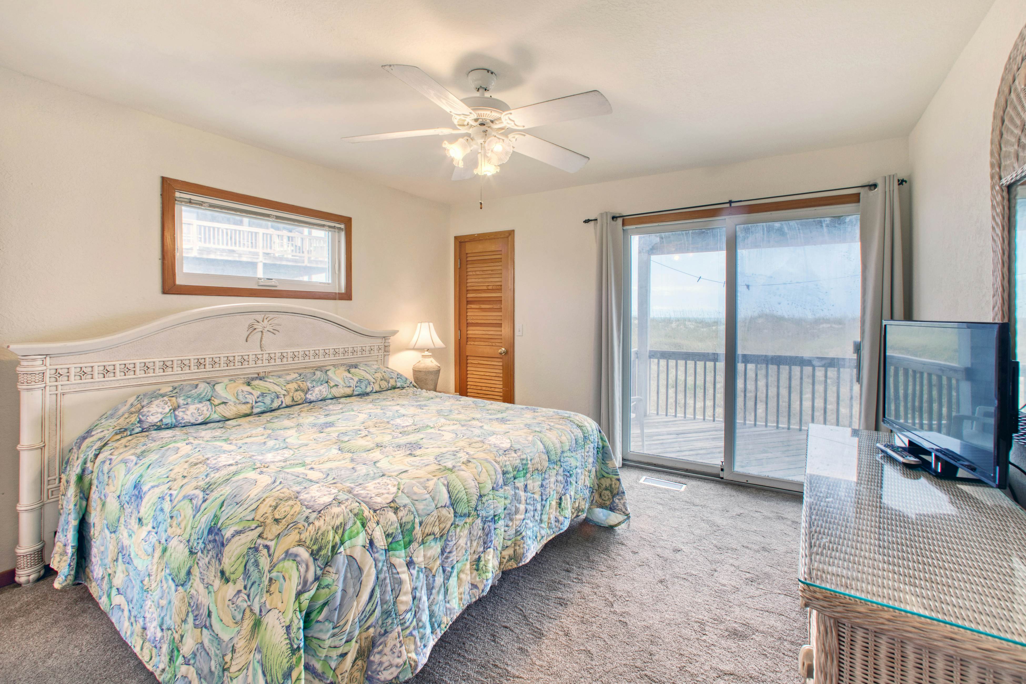 Pompano 588 6 BD Frisco, NC Vacation Rental Vacasa