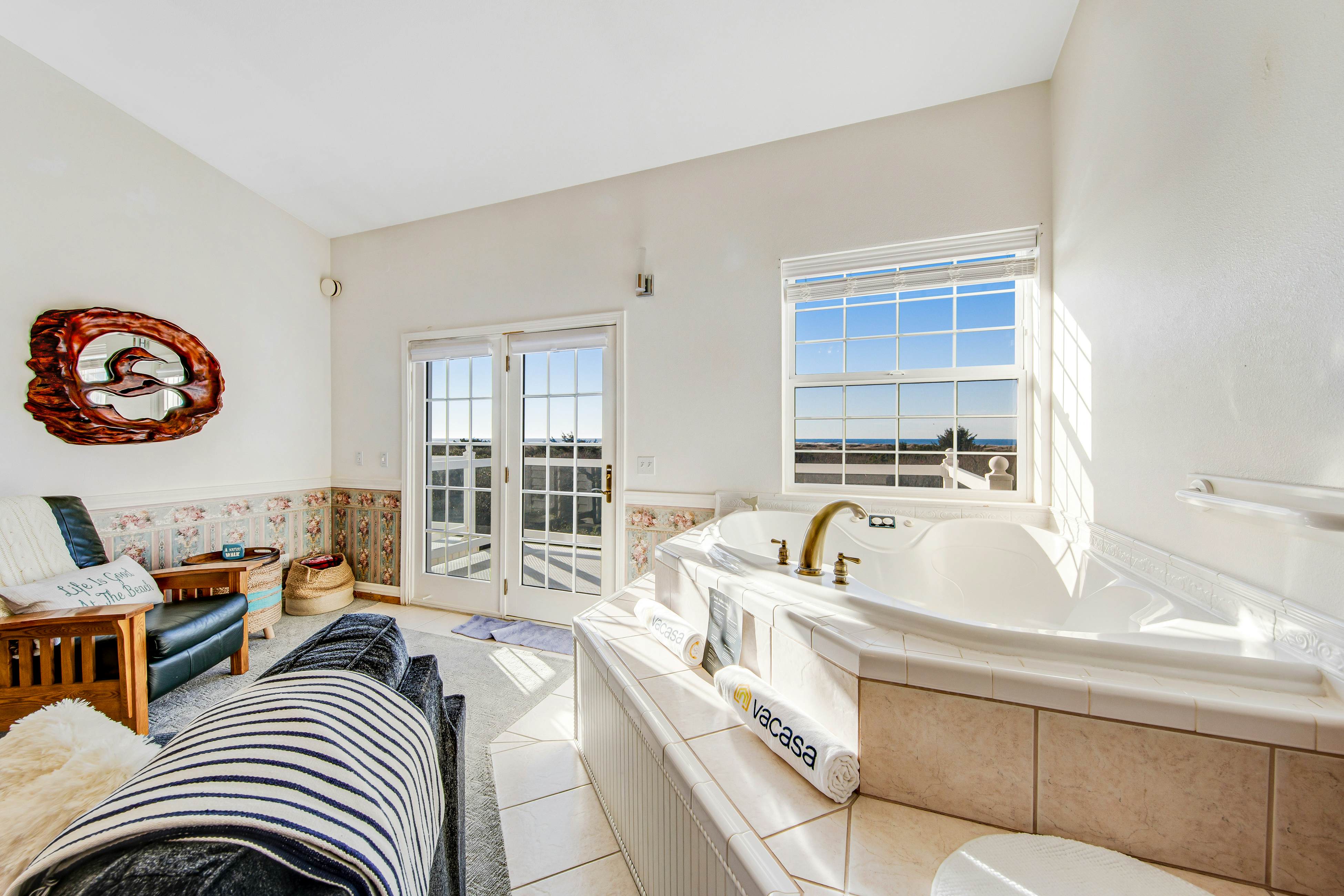 The Charlotte at Judith Ann Inn 