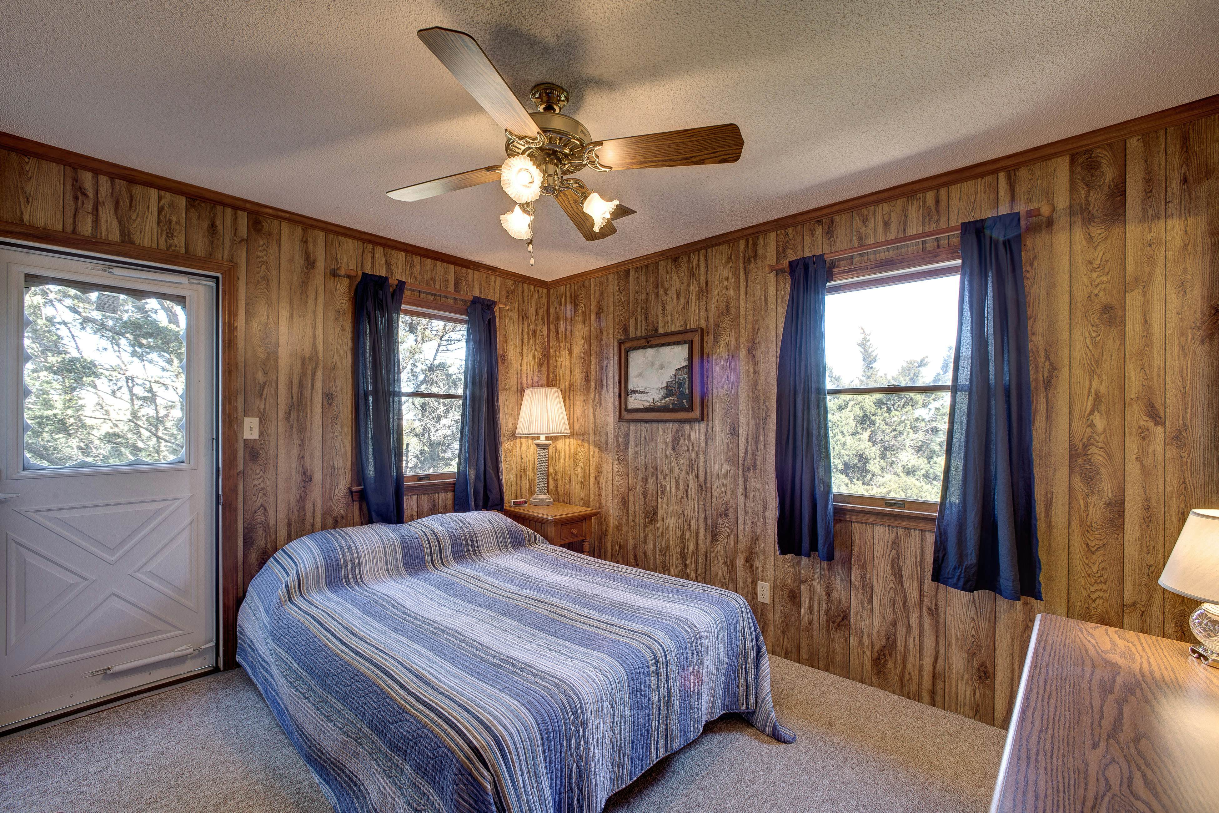 Sun Spec 29 3 BD Salvo, NC Vacation Rental Vacasa