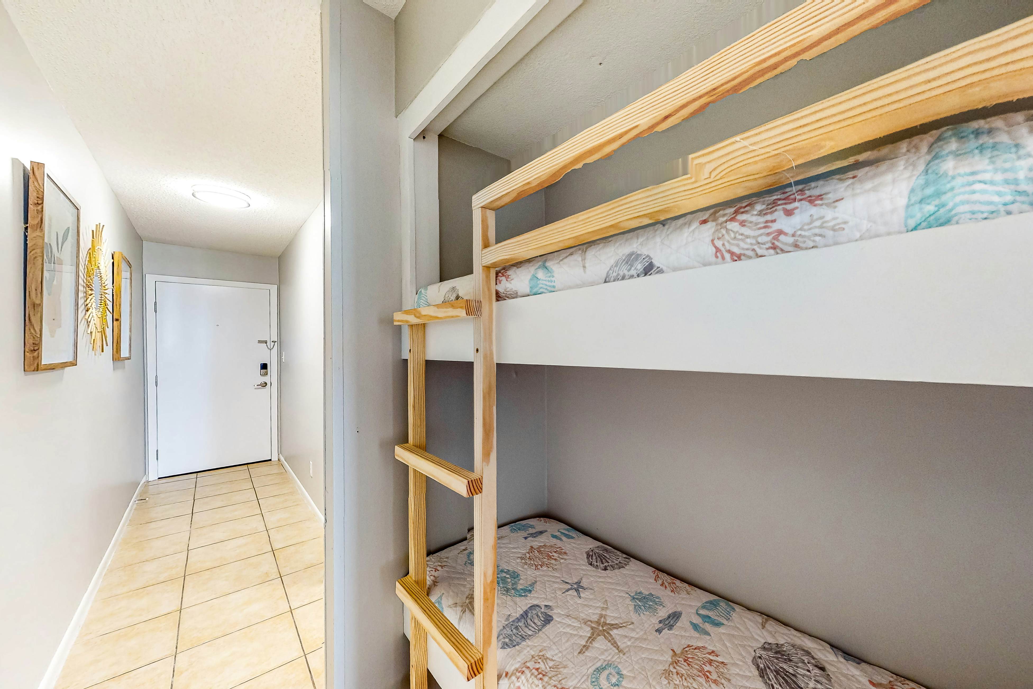 Plantation East  2205