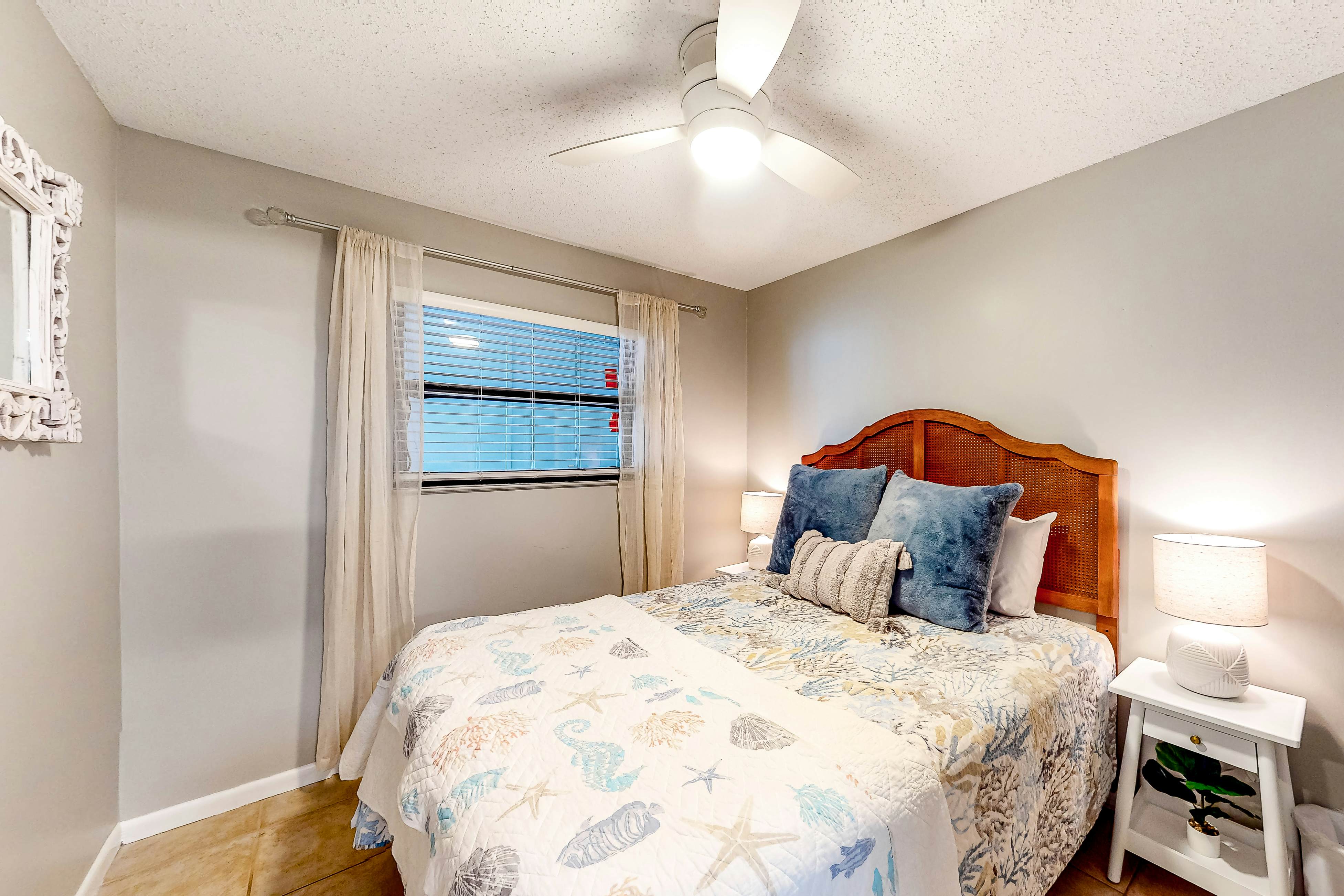 Plantation East  2205