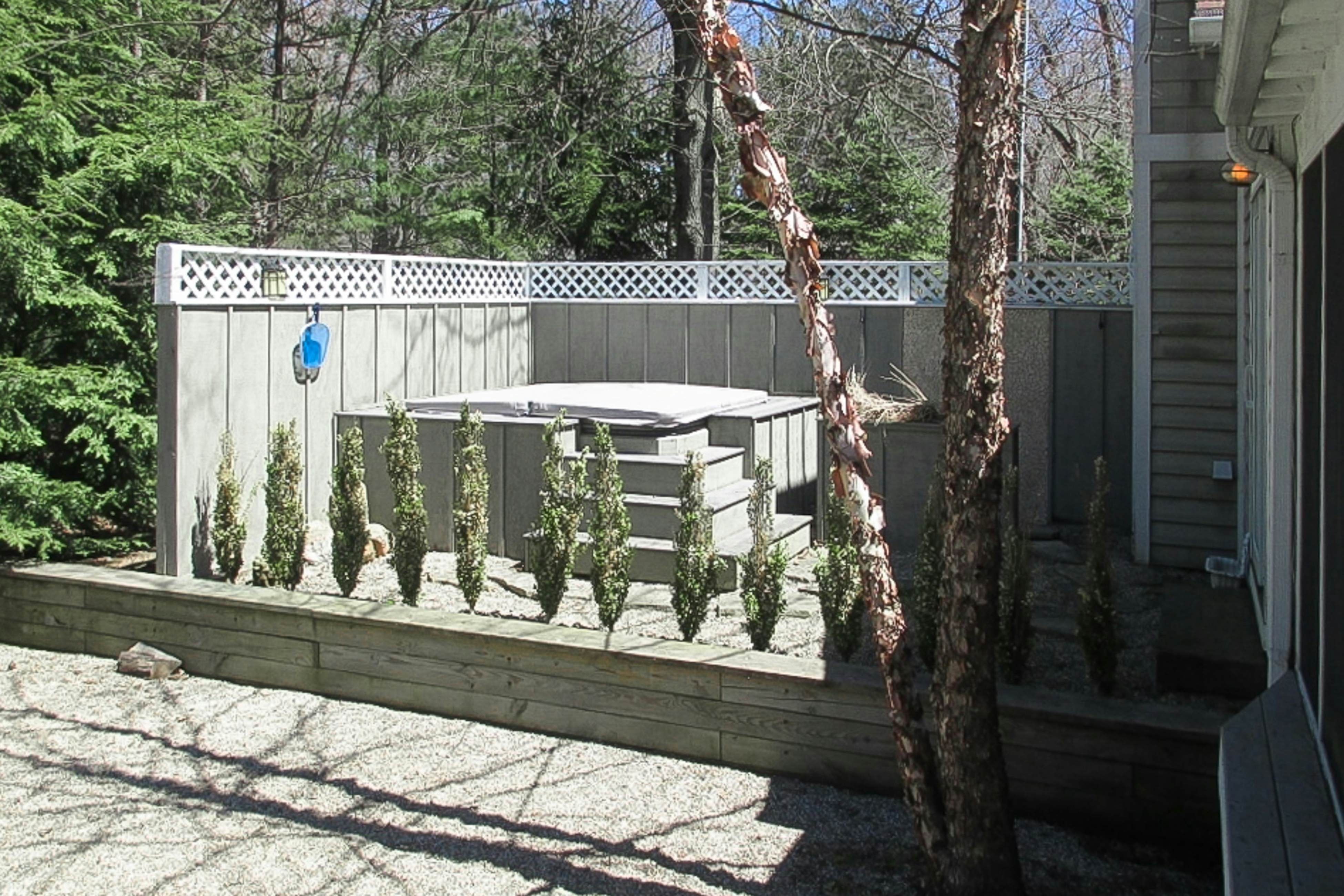 Azure Forest Pool House