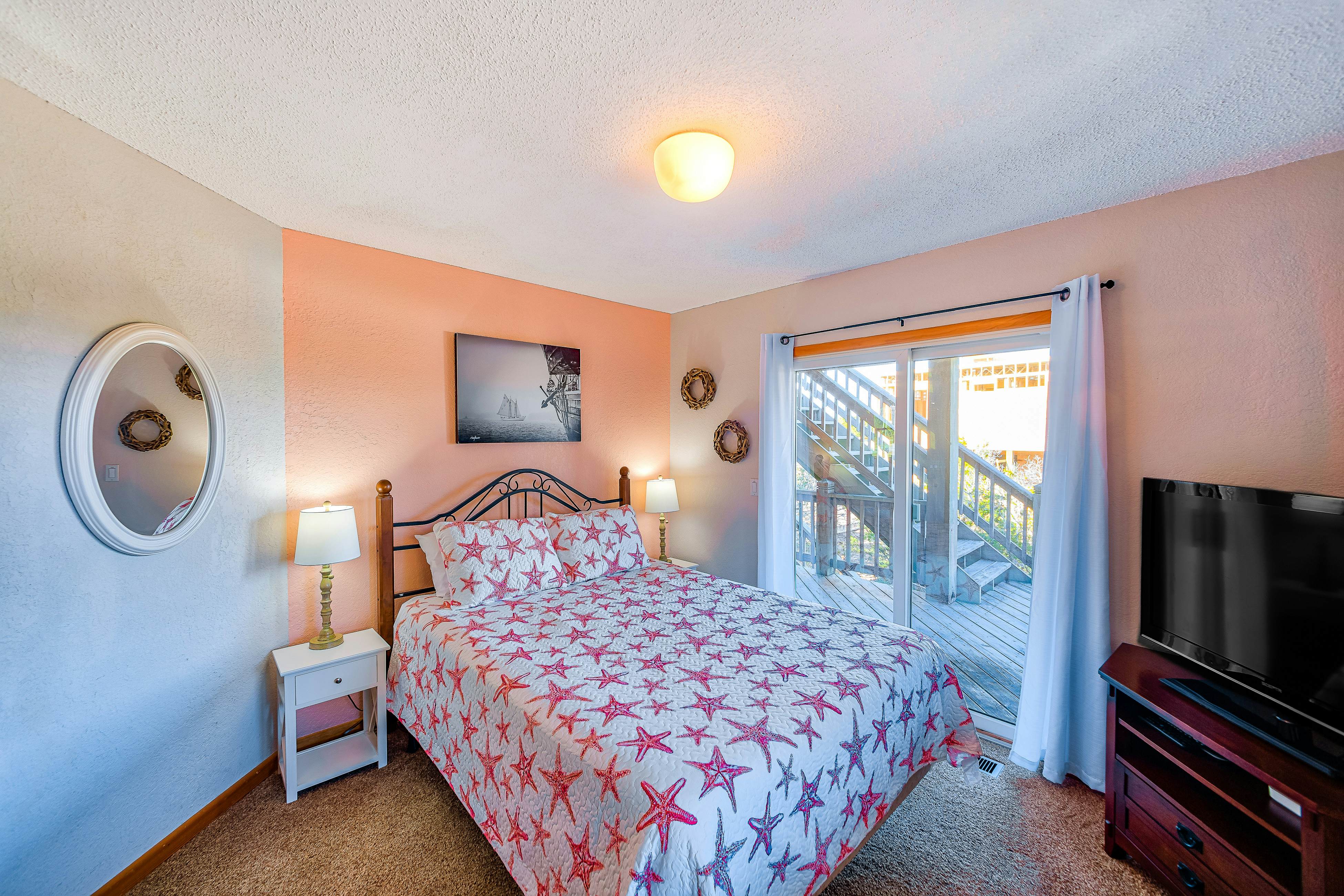 Reel 'Em Inn 403 5 BD Avon, NC Vacation Rental Vacasa