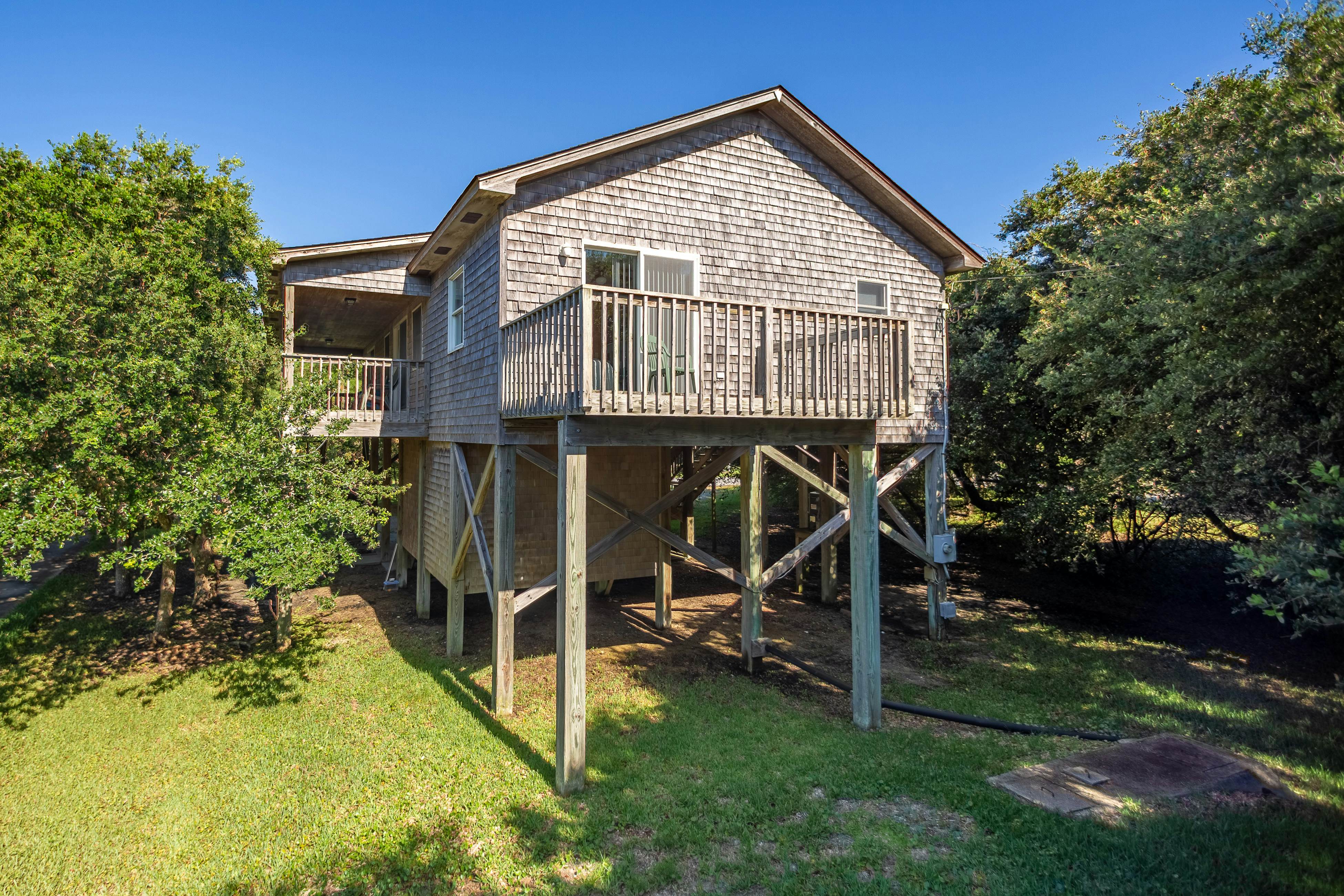 Lakeview 433 3 BD Buxton, NC Vacation Rental Vacasa