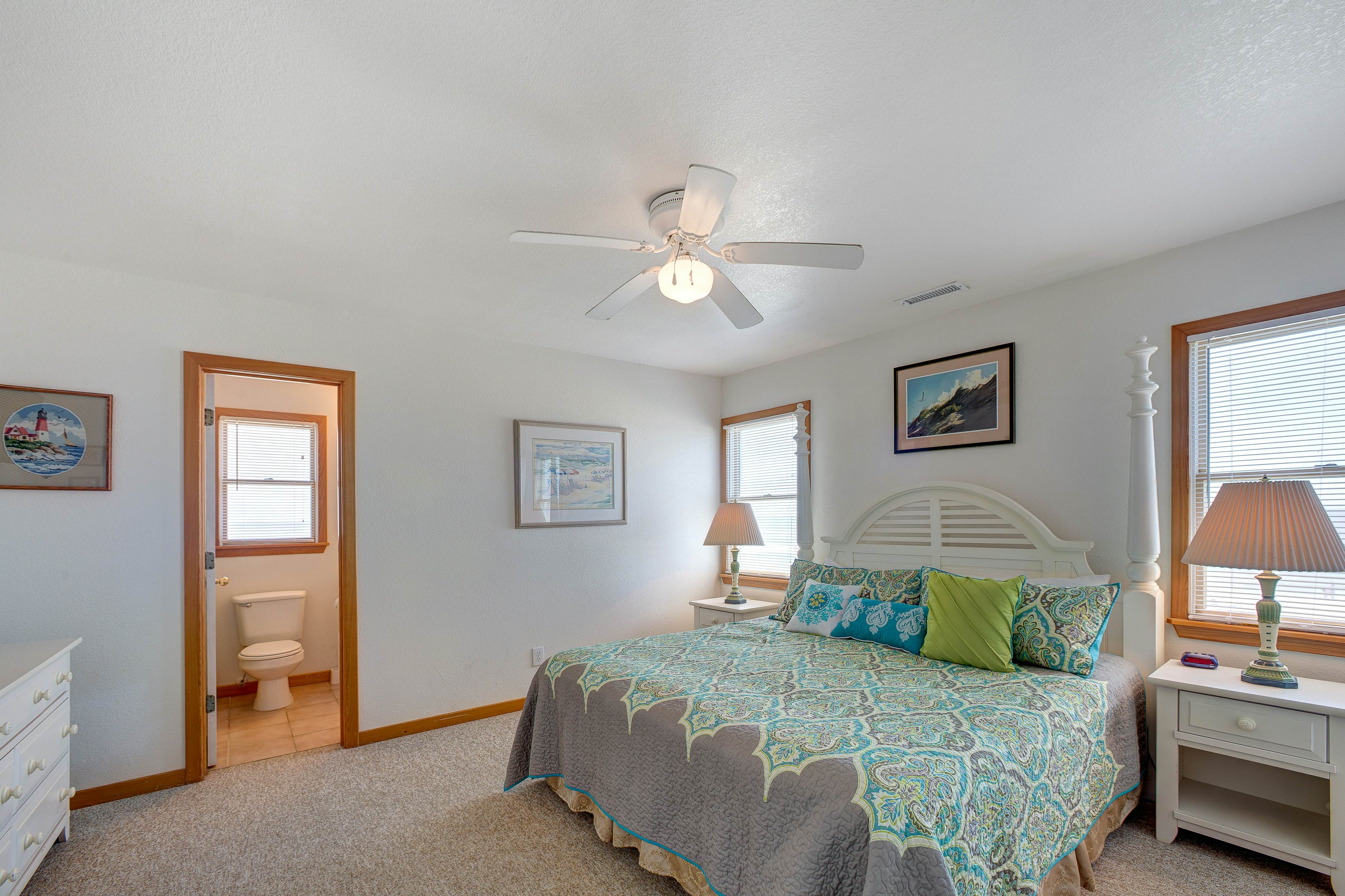 Captain's Quarters 125 4 BD Rodanthe, NC Vacation Rental Vacasa