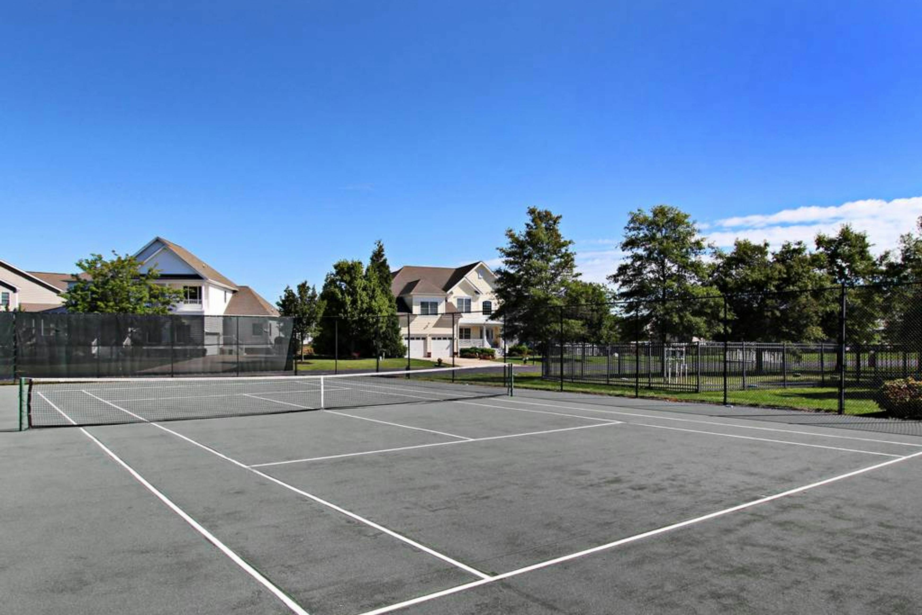 Bethany Lakes - 31302 Terry Cir