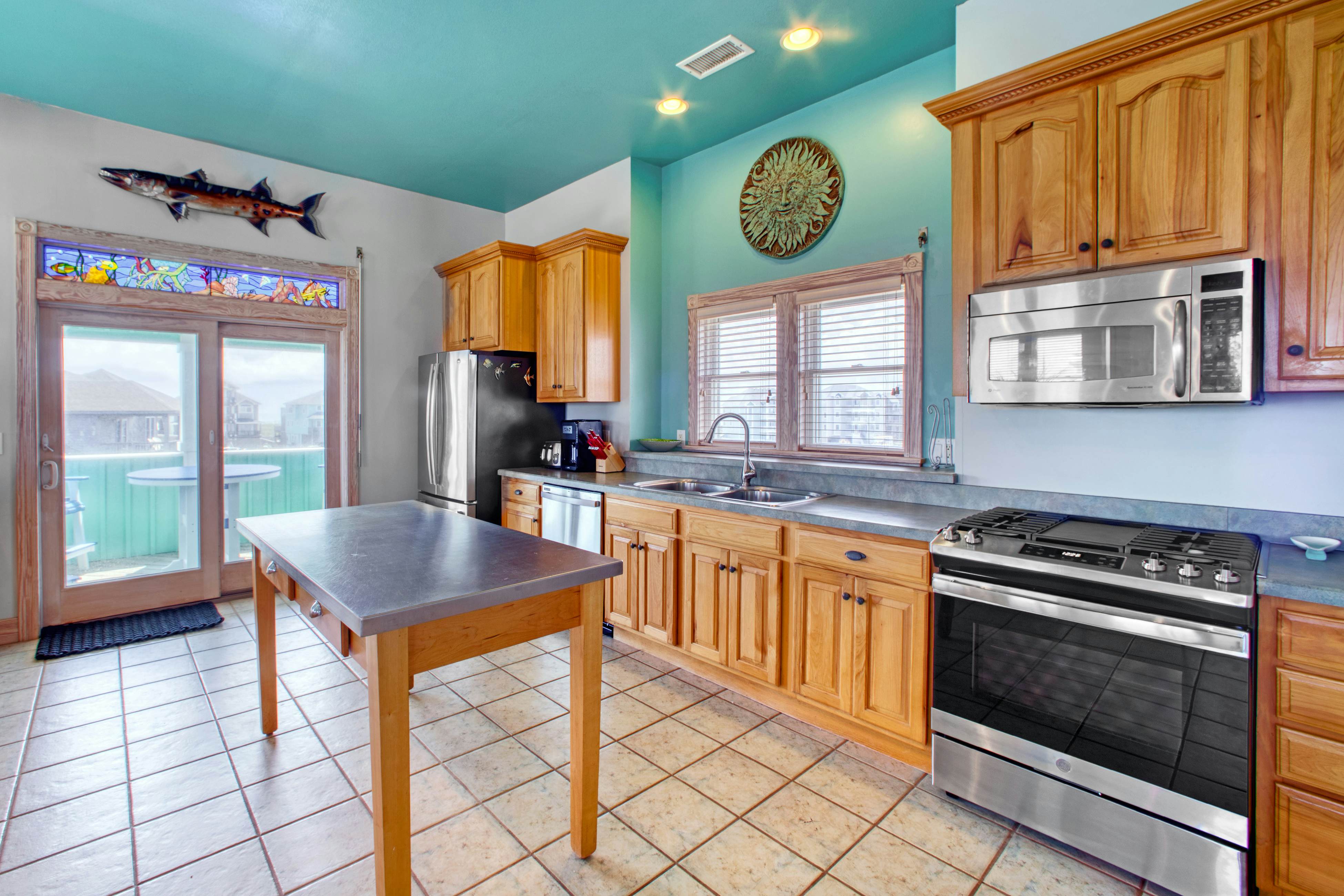 Sea Glass Dreams 711 7 BD Hatteras, NC Vacation Rental Vacasa