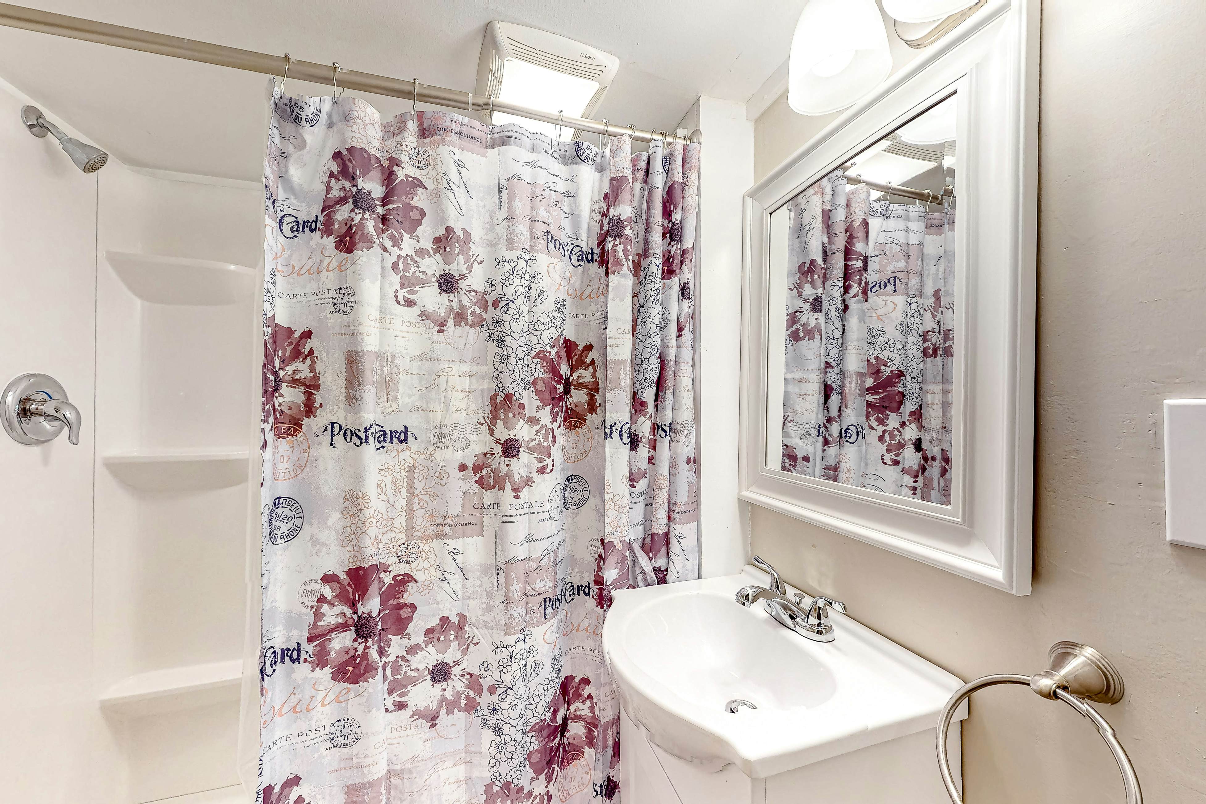 Squirrels Nest 3 BD Asheville, NC Vacation Rental Vacasa