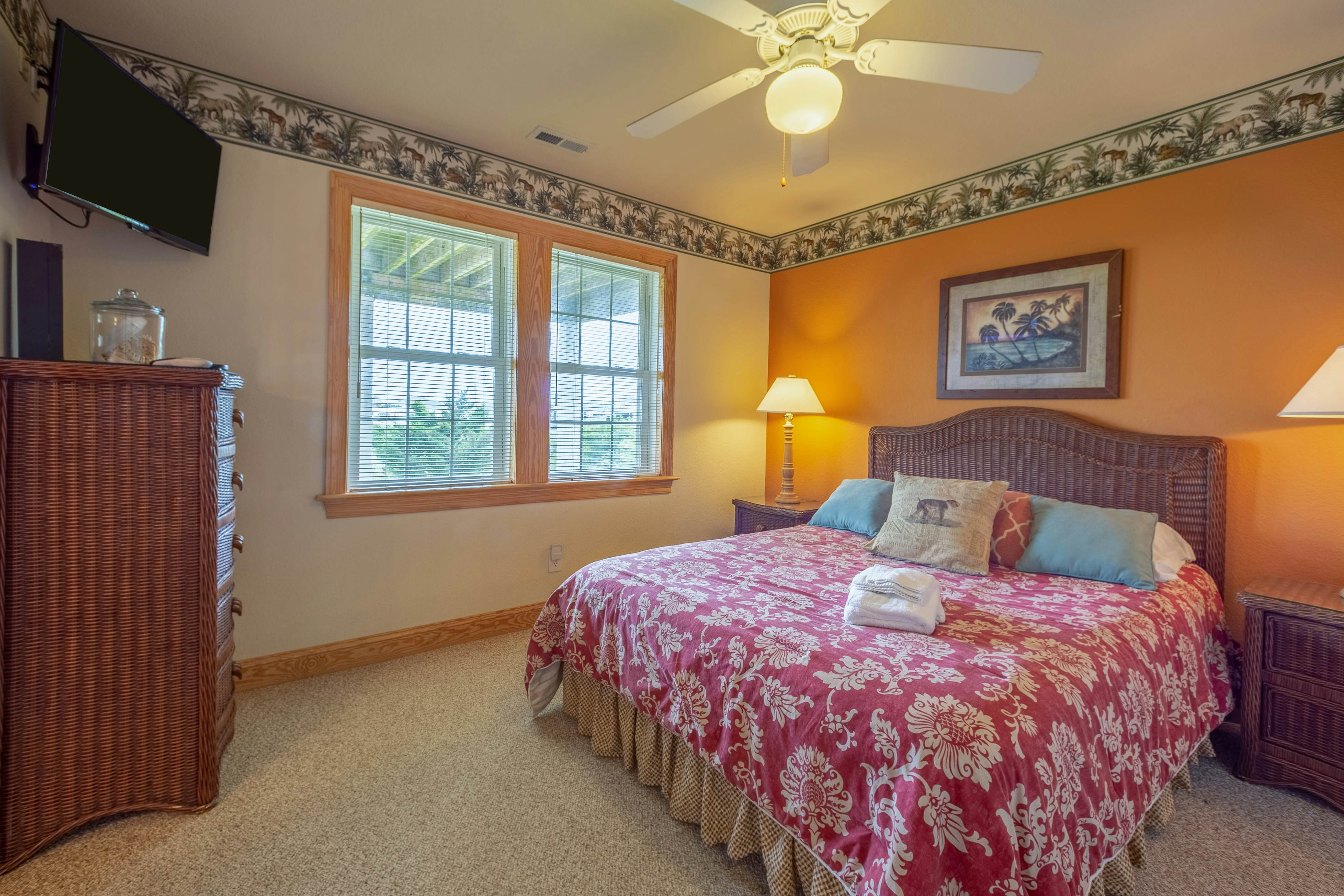 Pamlico Paradise 634 5 BD Waves, NC Vacation Rental Vacasa