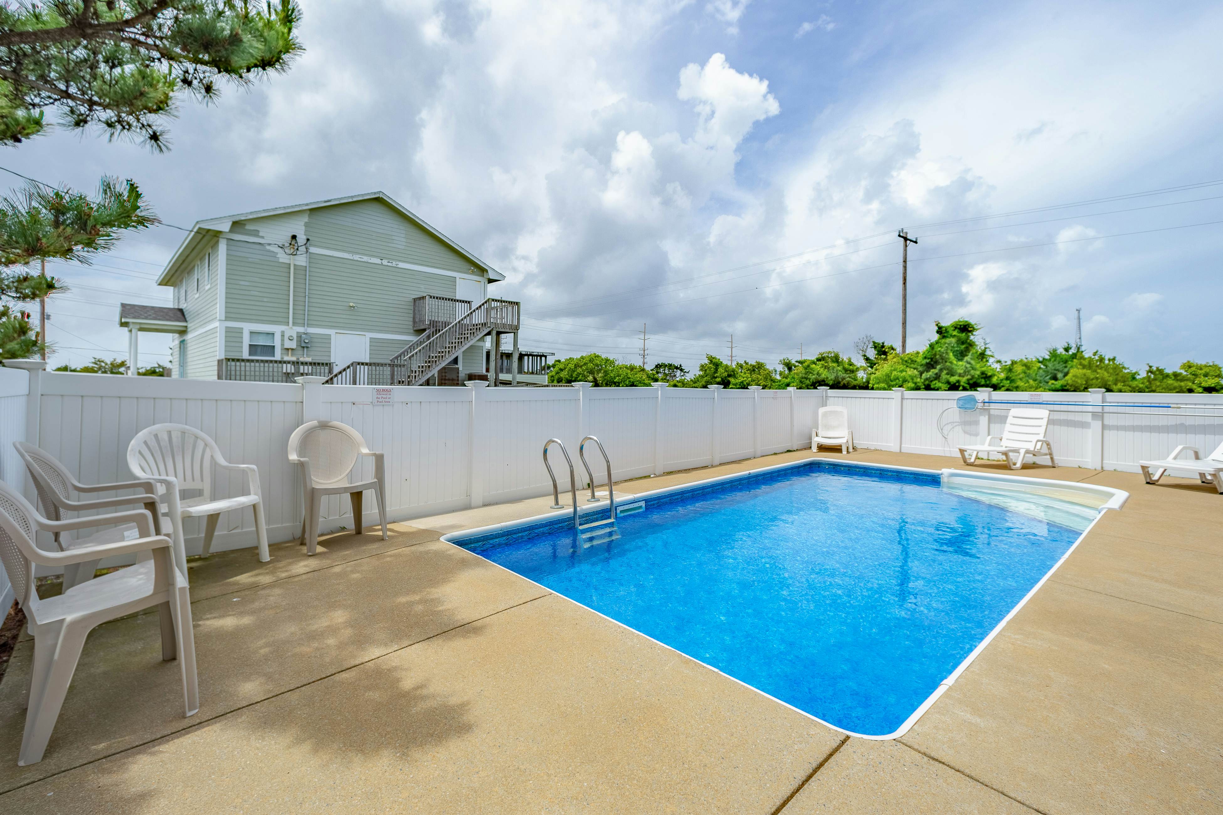 Pamlico Paradise 634 5 BD Waves, NC Vacation Rental Vacasa