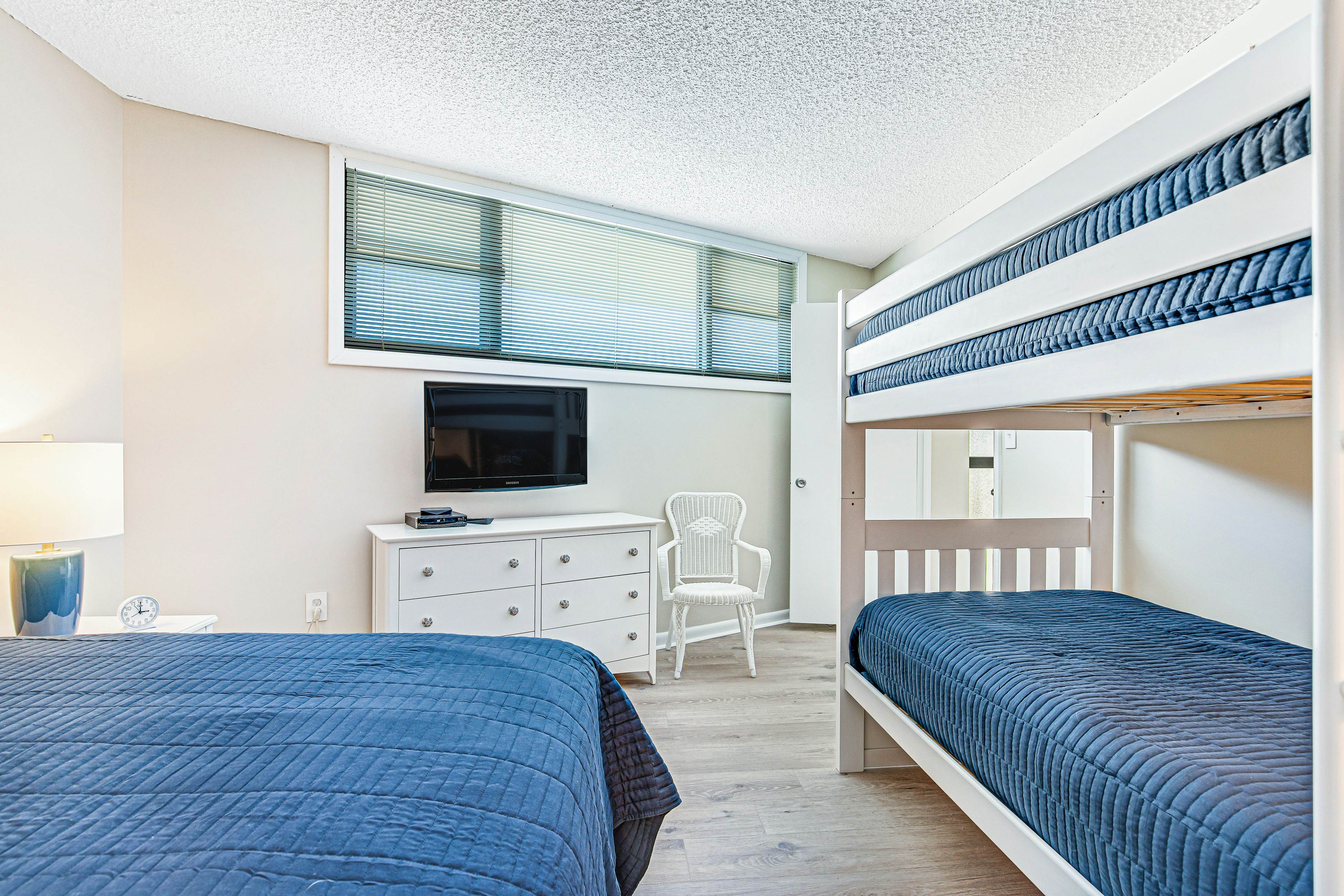 Sea Colony - 302S Edgewater House Rd