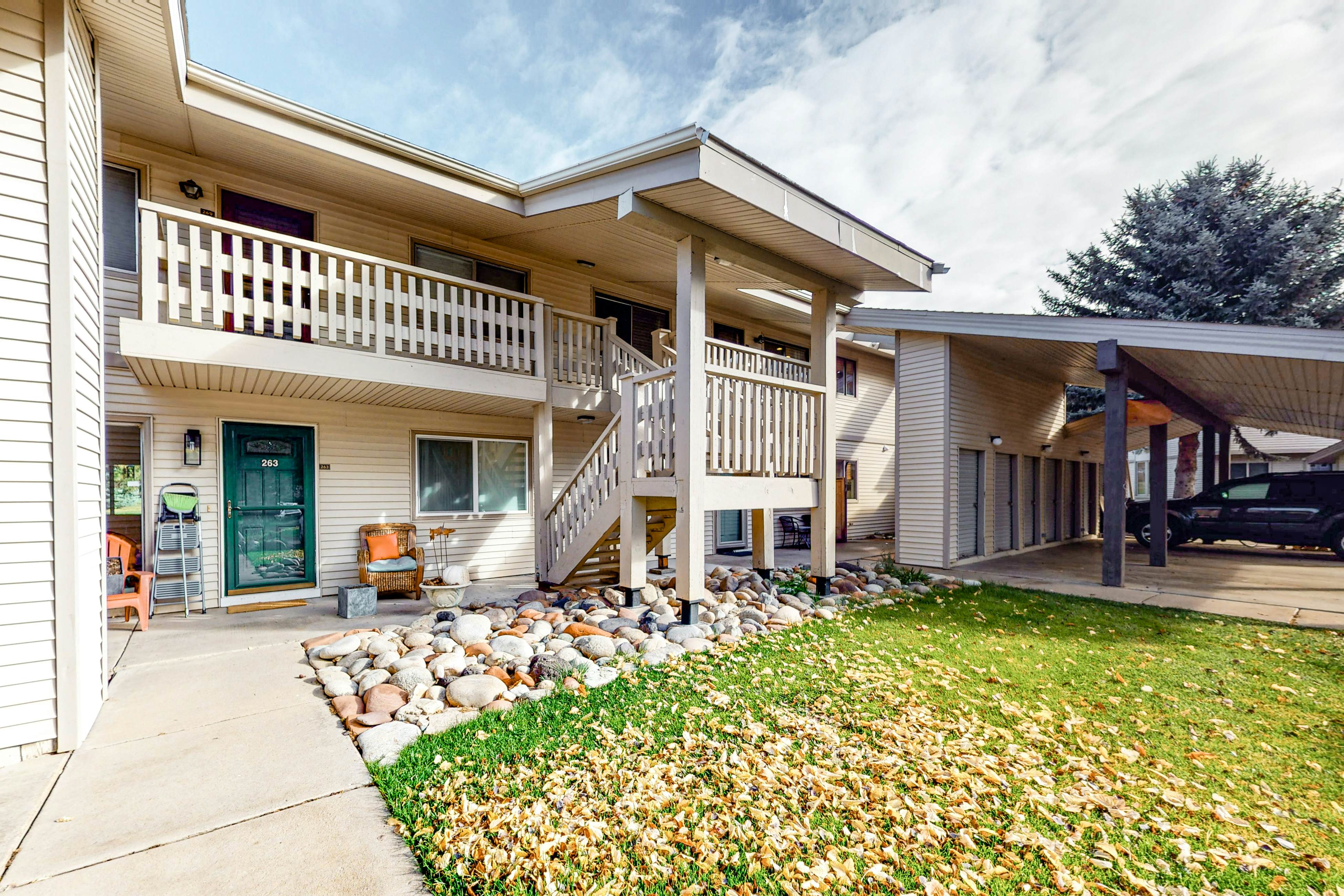 Stagecoach Lane Condo 3 BD Carbondale, CO Vacation Rental Vacasa