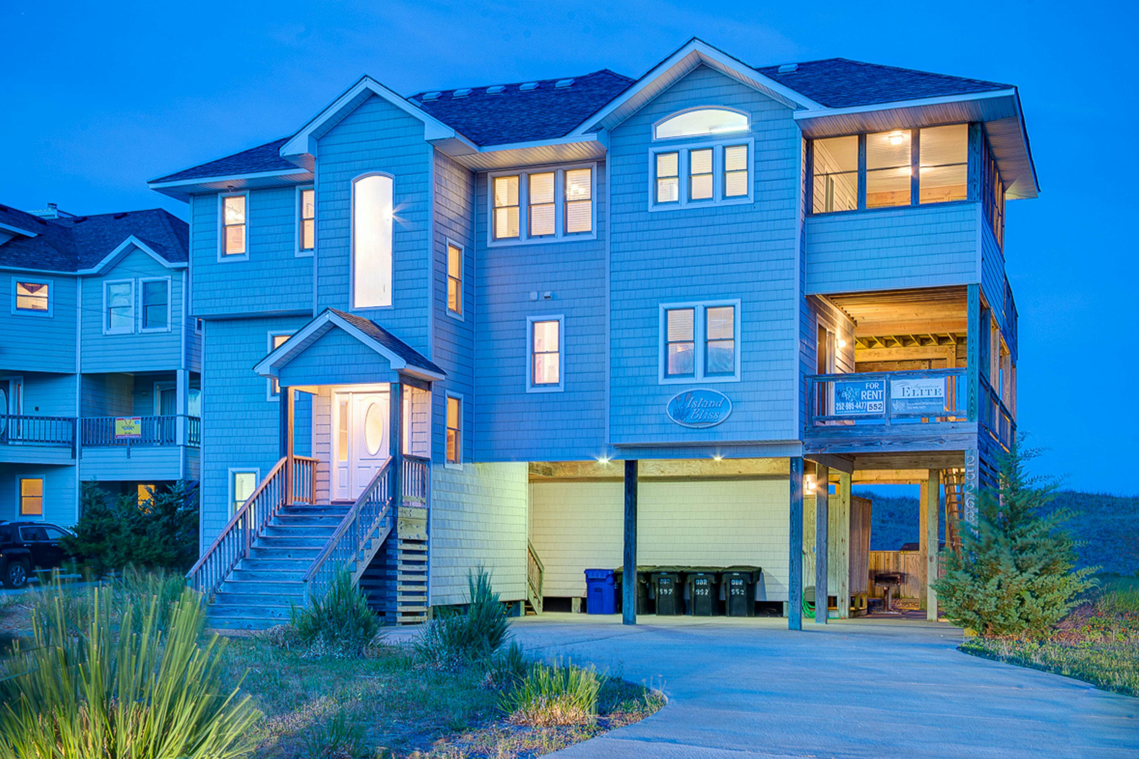 Island Bliss 552 6 BD Waves, NC Vacation Rental Vacasa