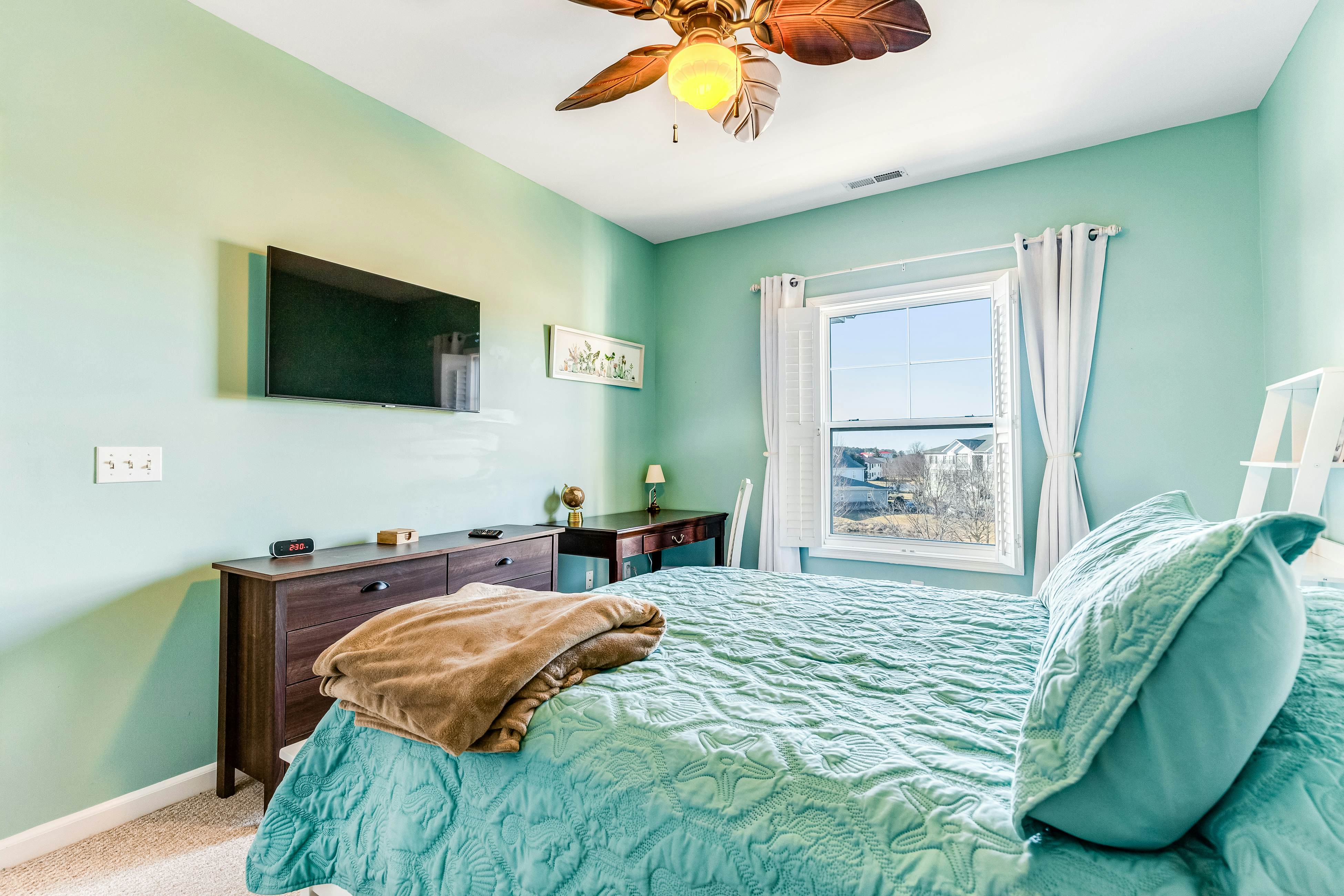 Villas at Bay Crossing - 34670 Villa Cir, Unit #2304 