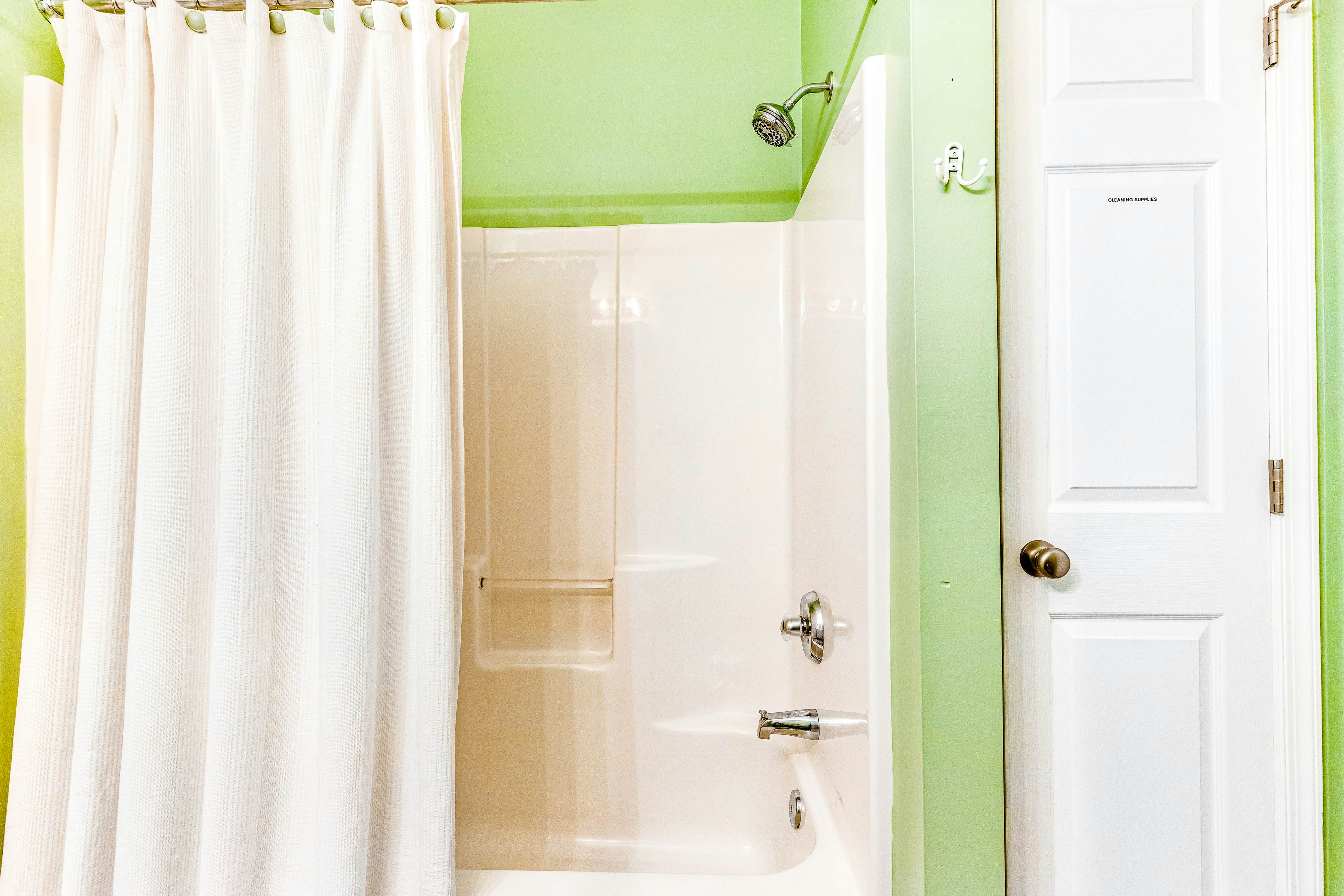 Villas at Bay Crossing - 34670 Villa Cir, Unit #2304 