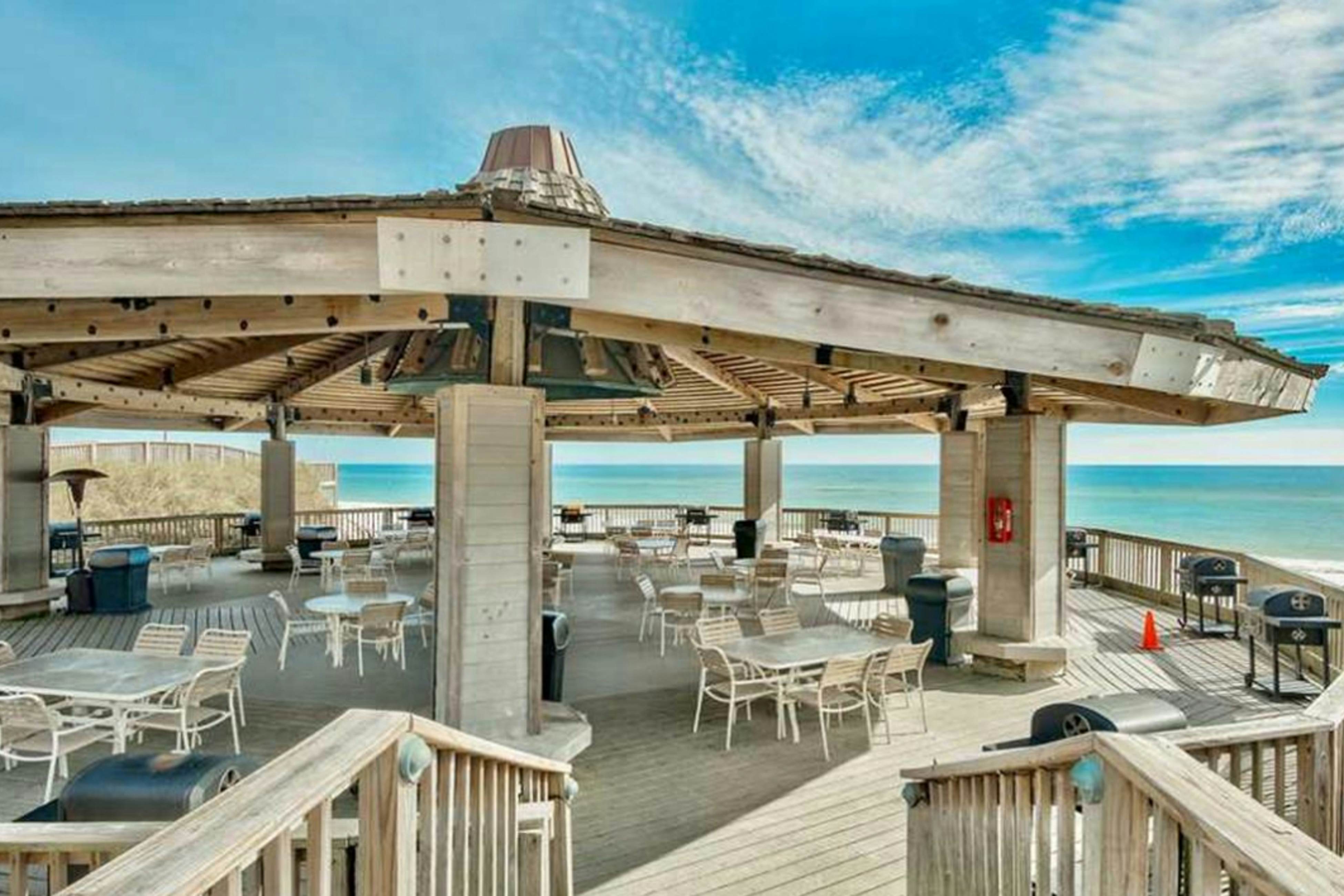 Nana's Place 406B Jetty East