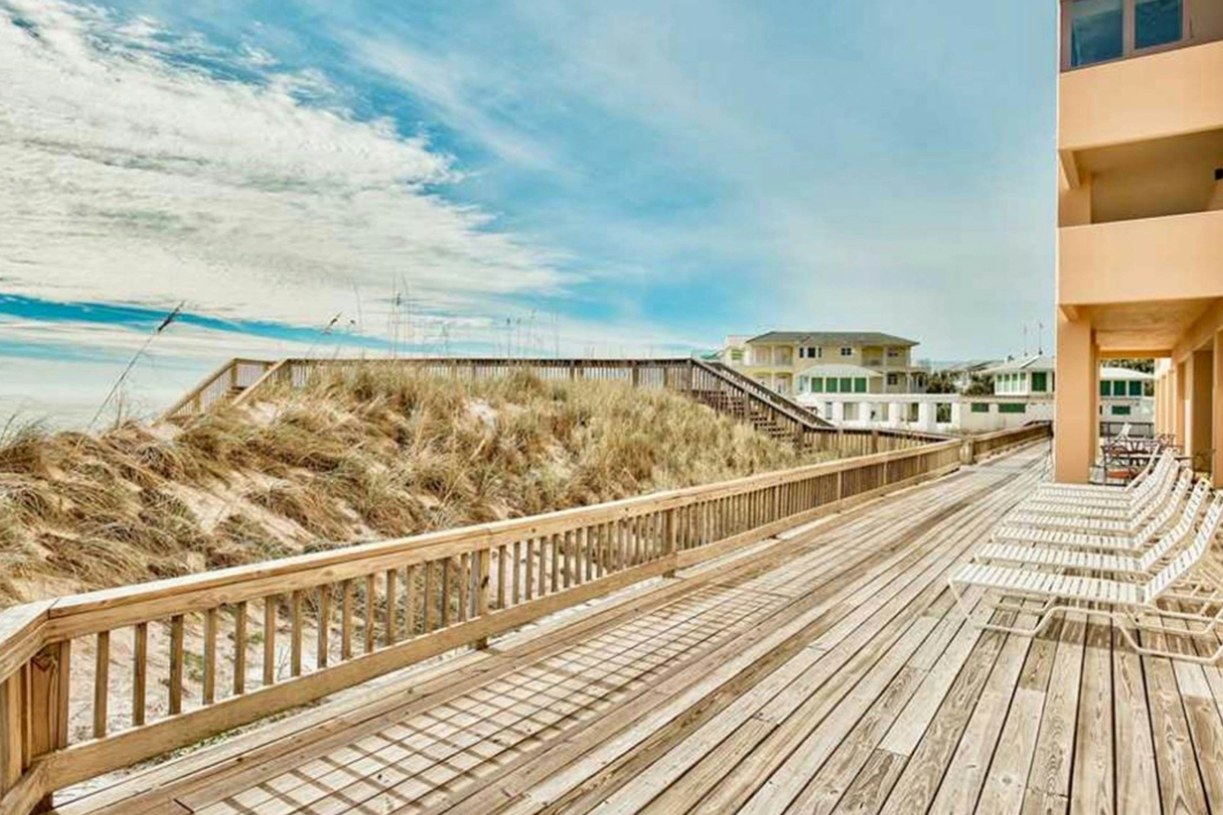 Nana's Place 406B Jetty East