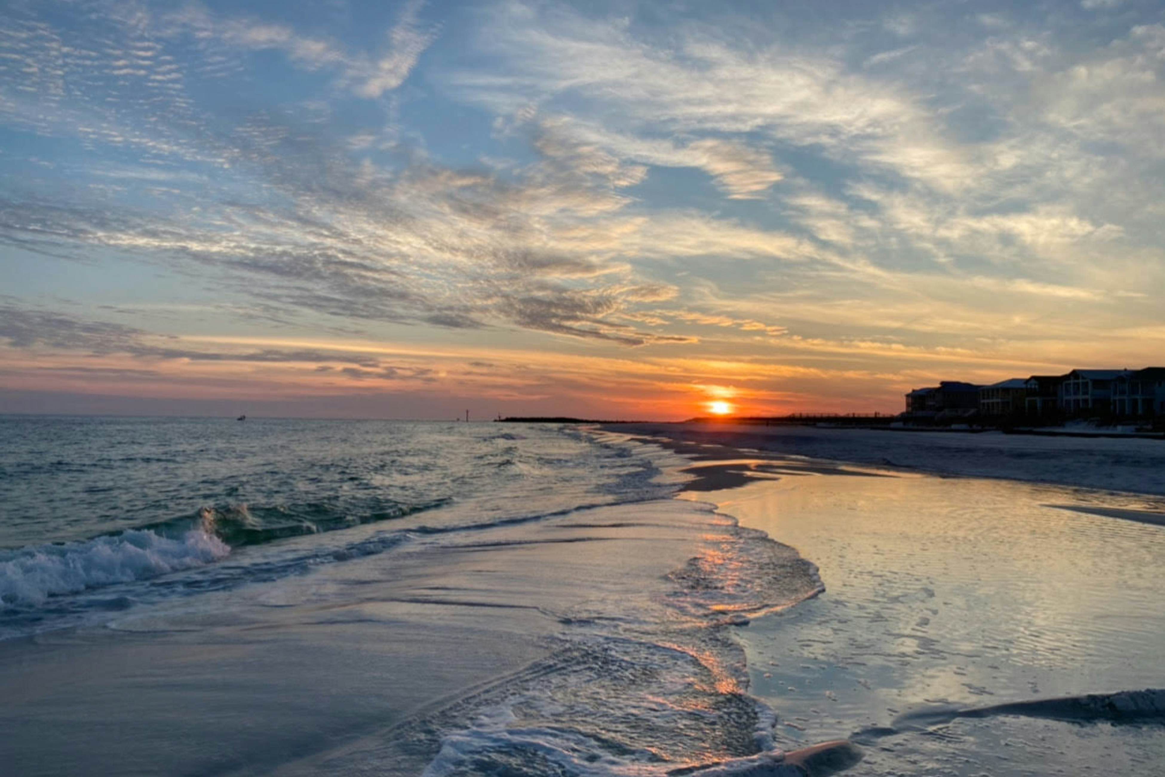 Nana's Place 406B Jetty East