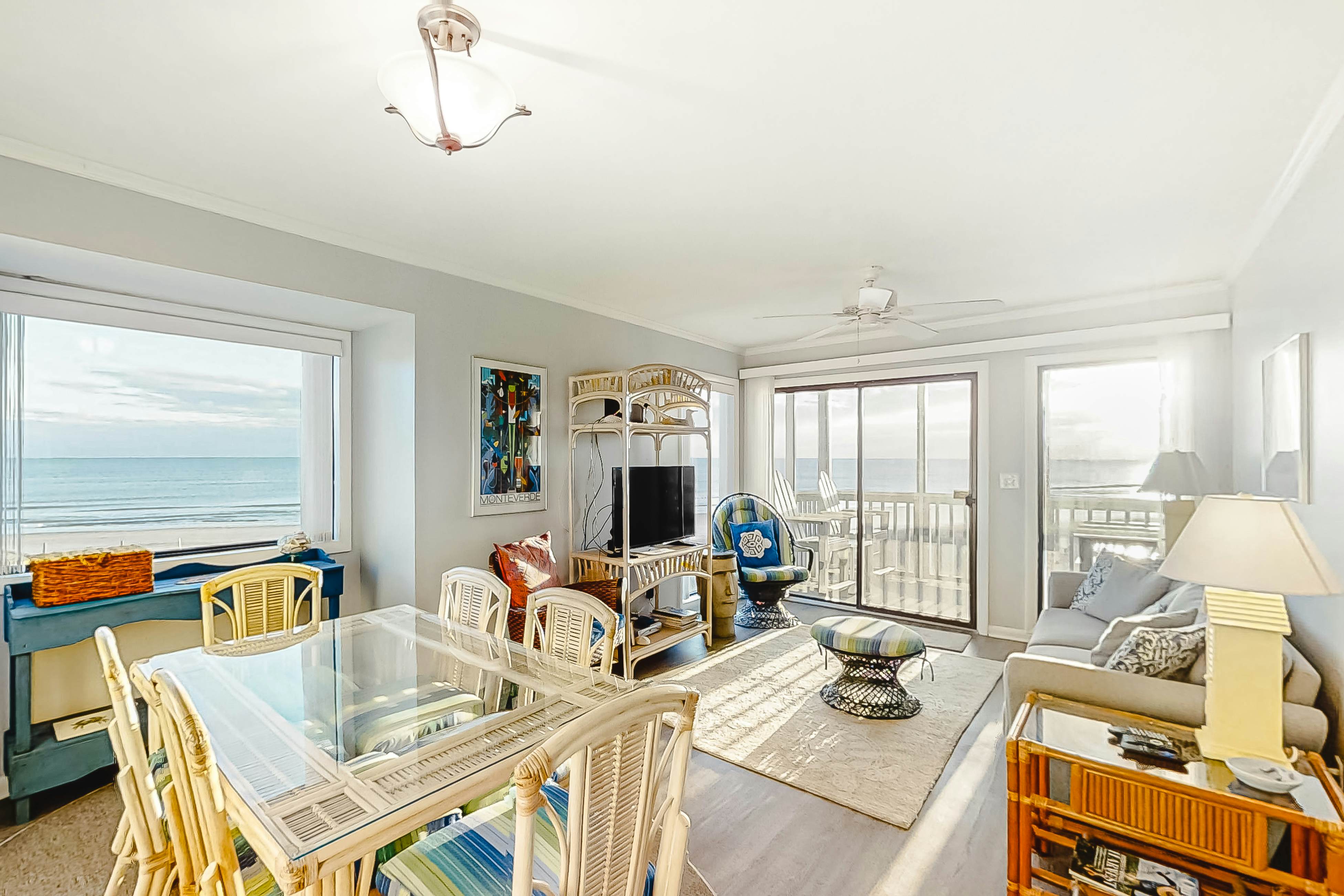 Dunescape Villas 207 3 BD Atlantic Beach, NC Vacation Rental Vacasa