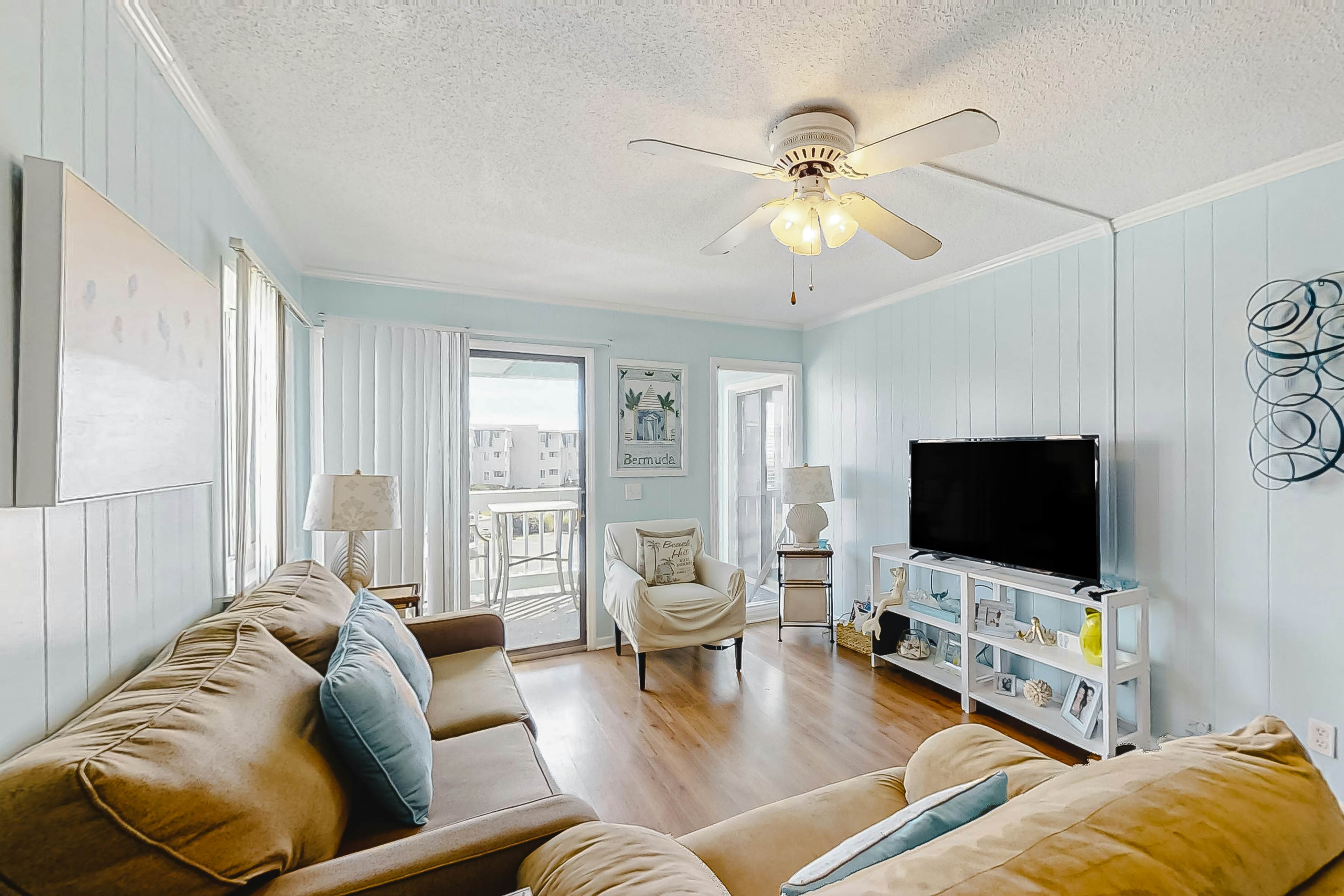 Seaspray Condo Rentals Atlantic Beach, NC Vacasa