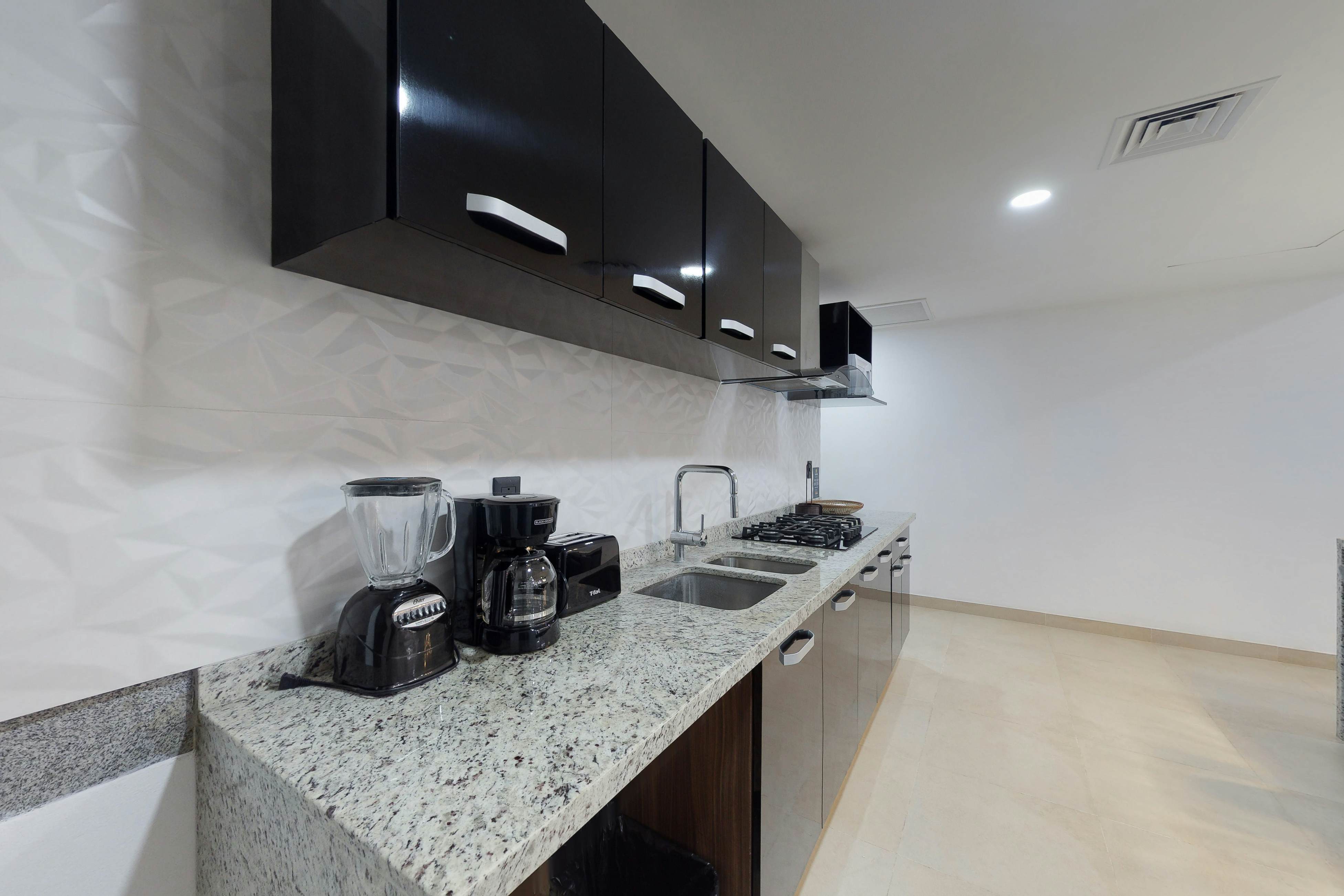 Torre Montevideo # VG02 / Malecon Las Americas