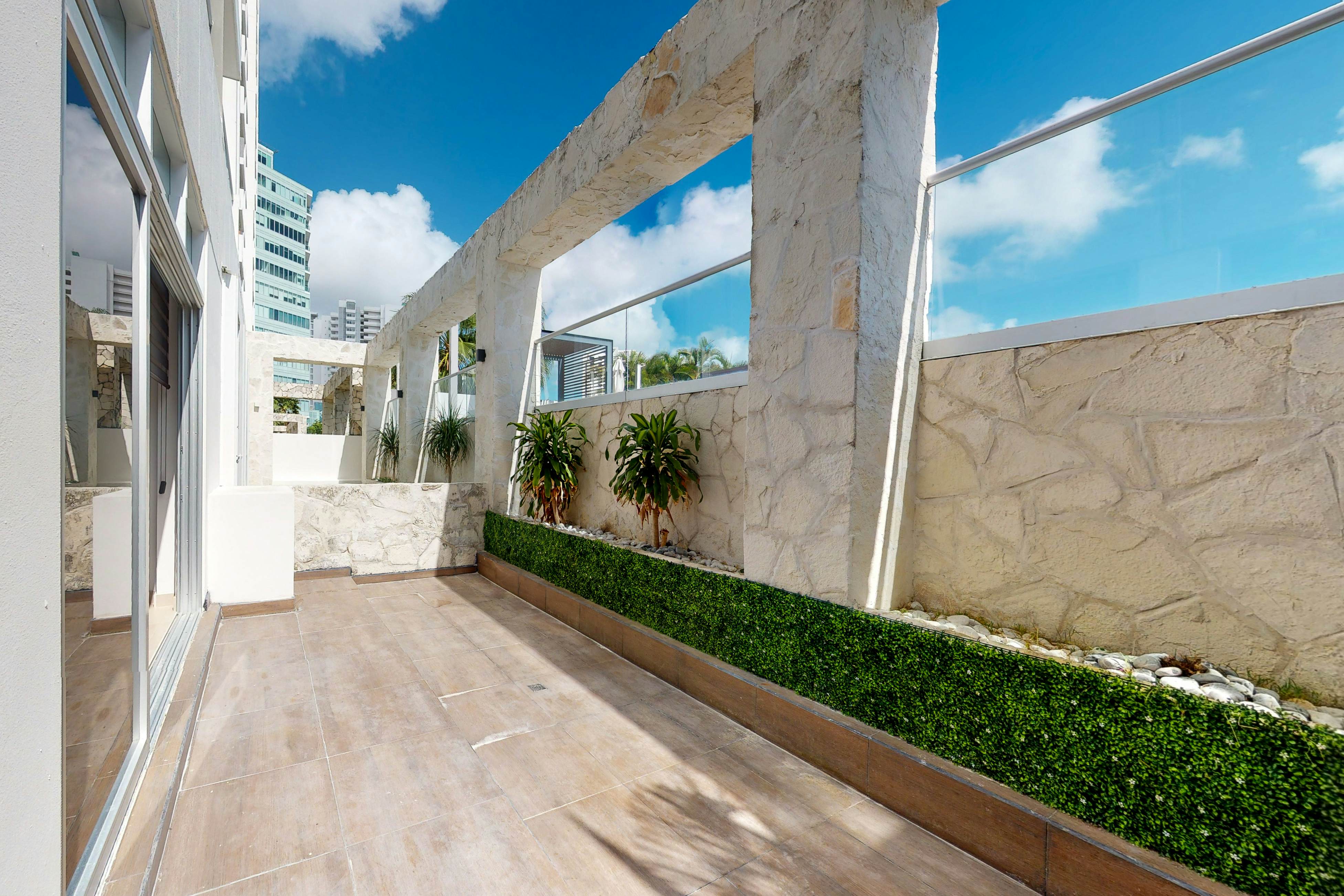 Torre Montevideo # VG02 / Malecon Las Americas