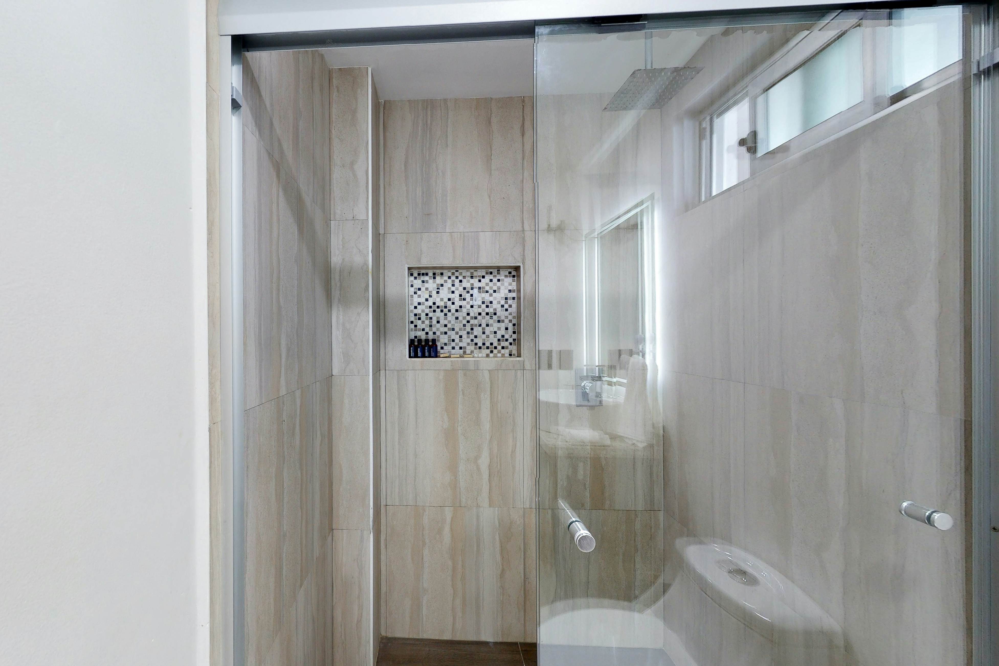 Torre Montevideo # VG02 / Malecon Las Americas