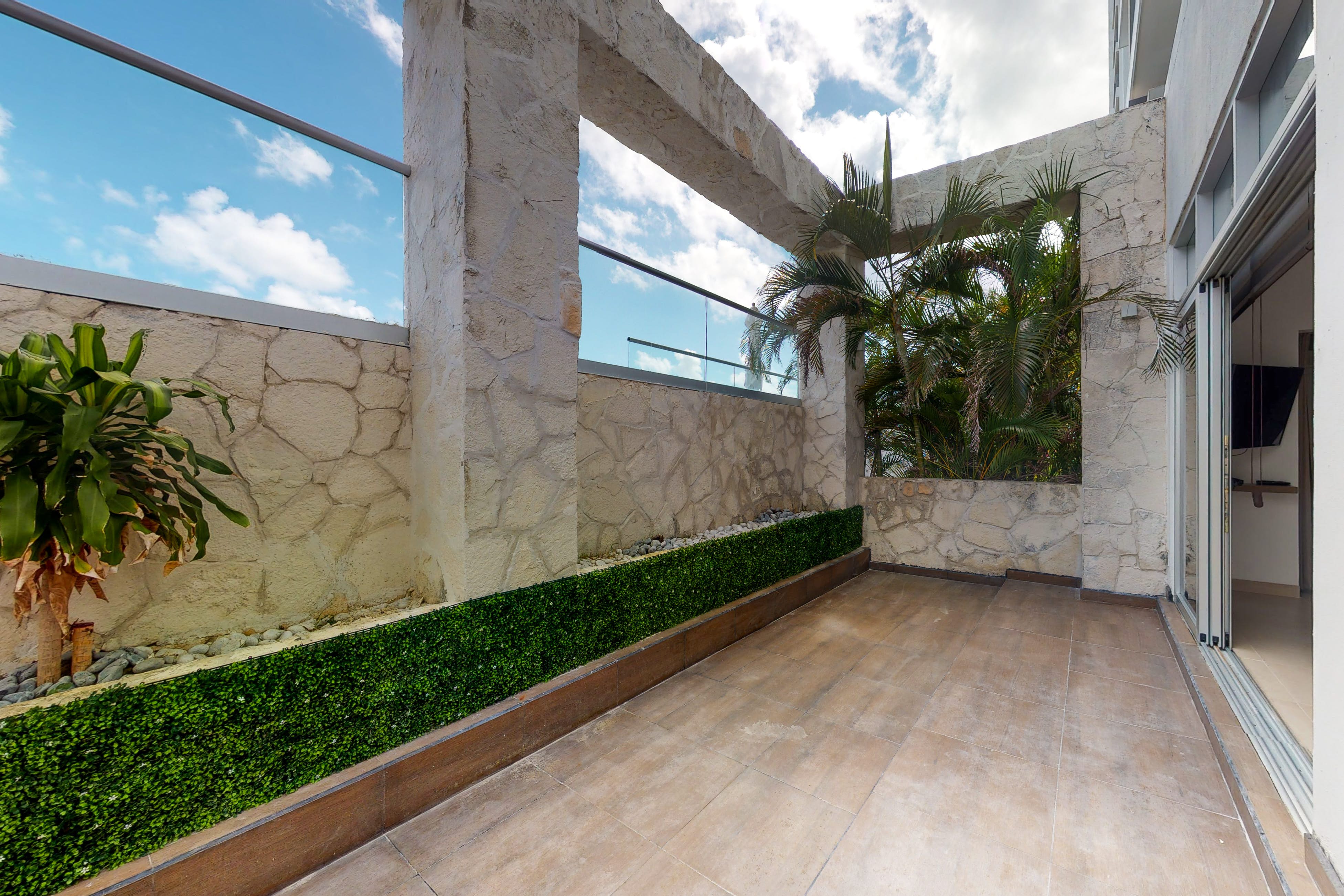 Torre Montevideo # VG02 / Malecon Las Americas