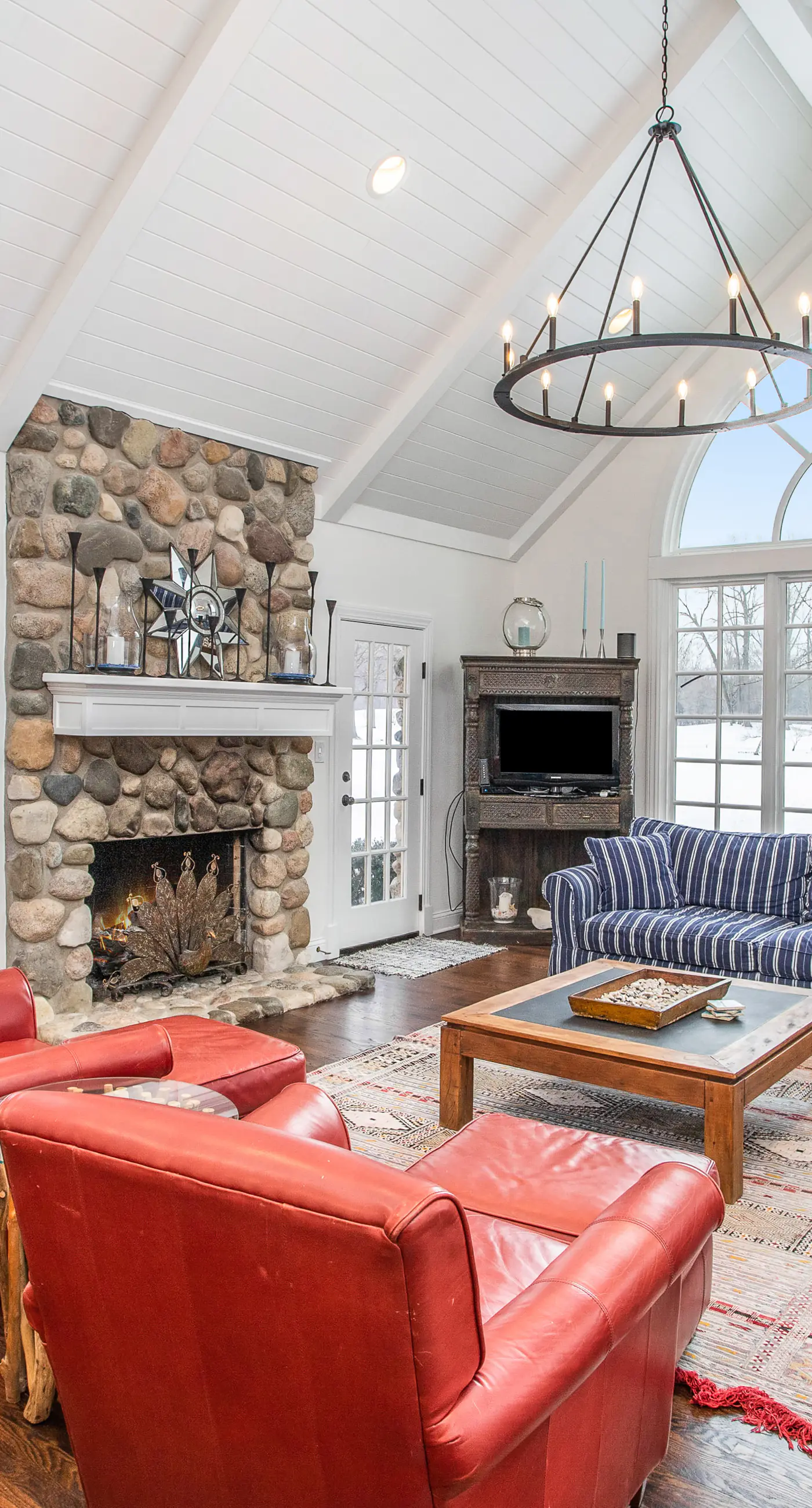 Point Cottage at Point O' Woods 4 BD Benton Harbor, MI Vacation