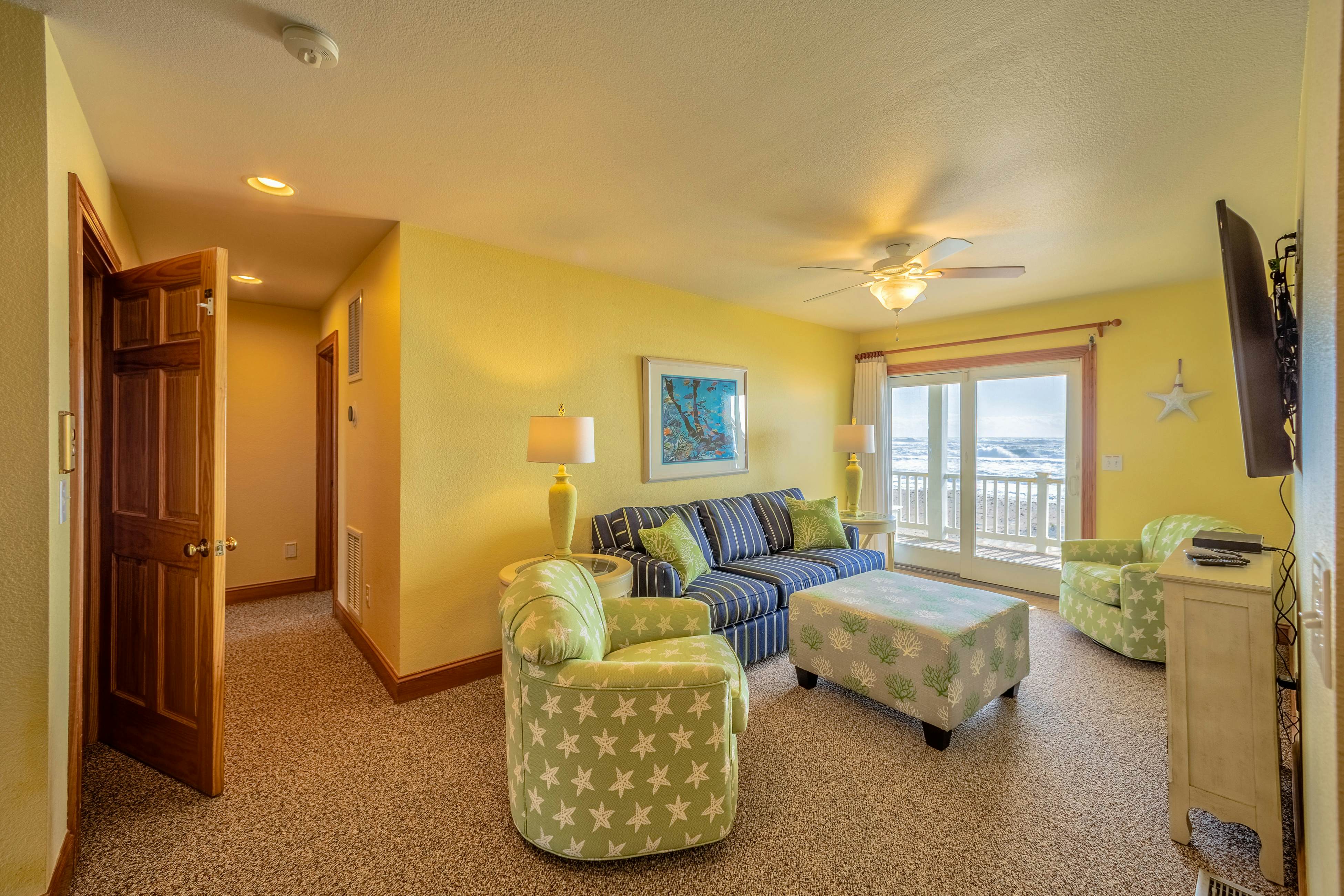 coastal-charm-220-6-bd-avon-nc-vacation-rental-vacasa