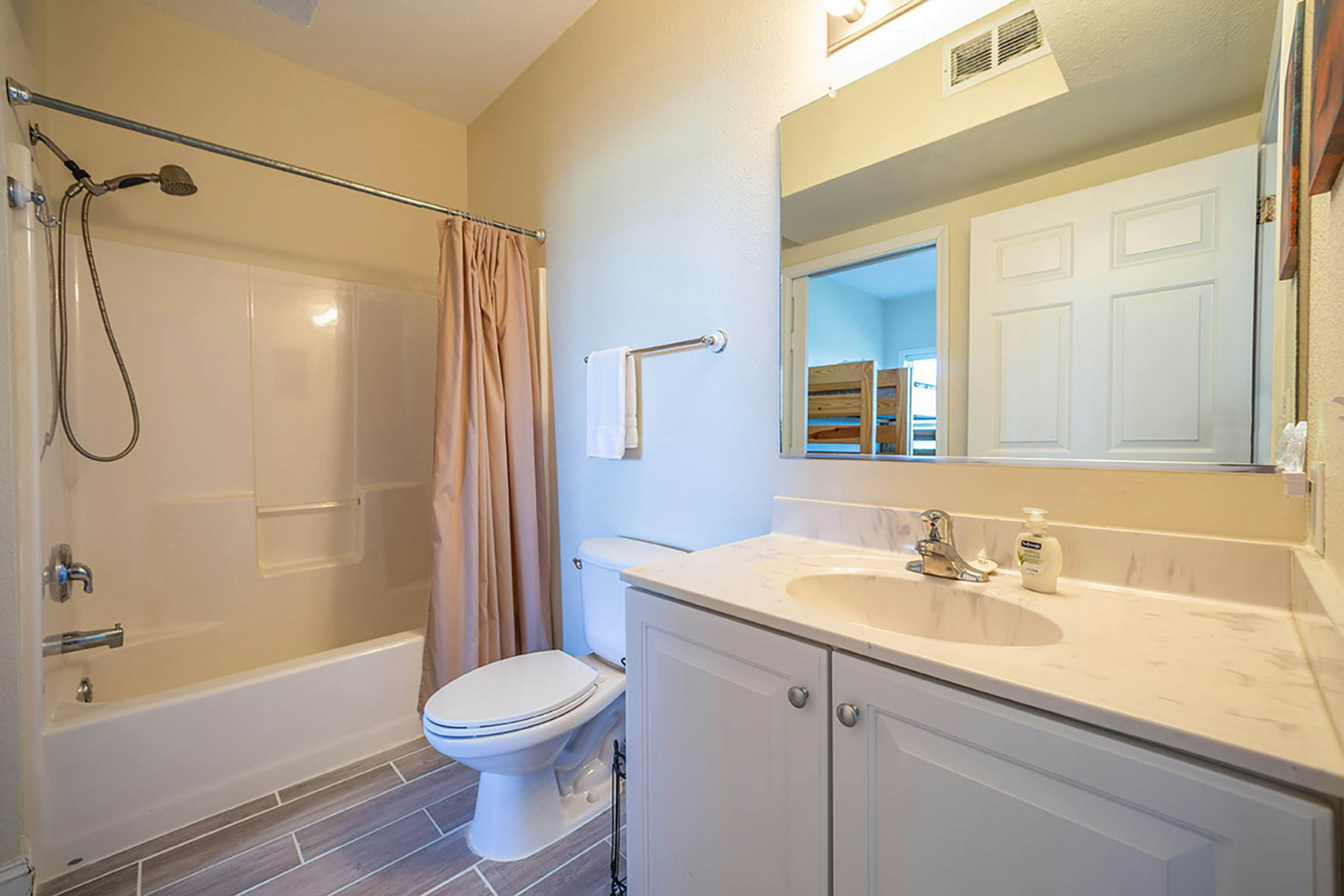 Blockade Runner 852 111DSH 3 BD Hatteras, NC Vacation Rental Vacasa